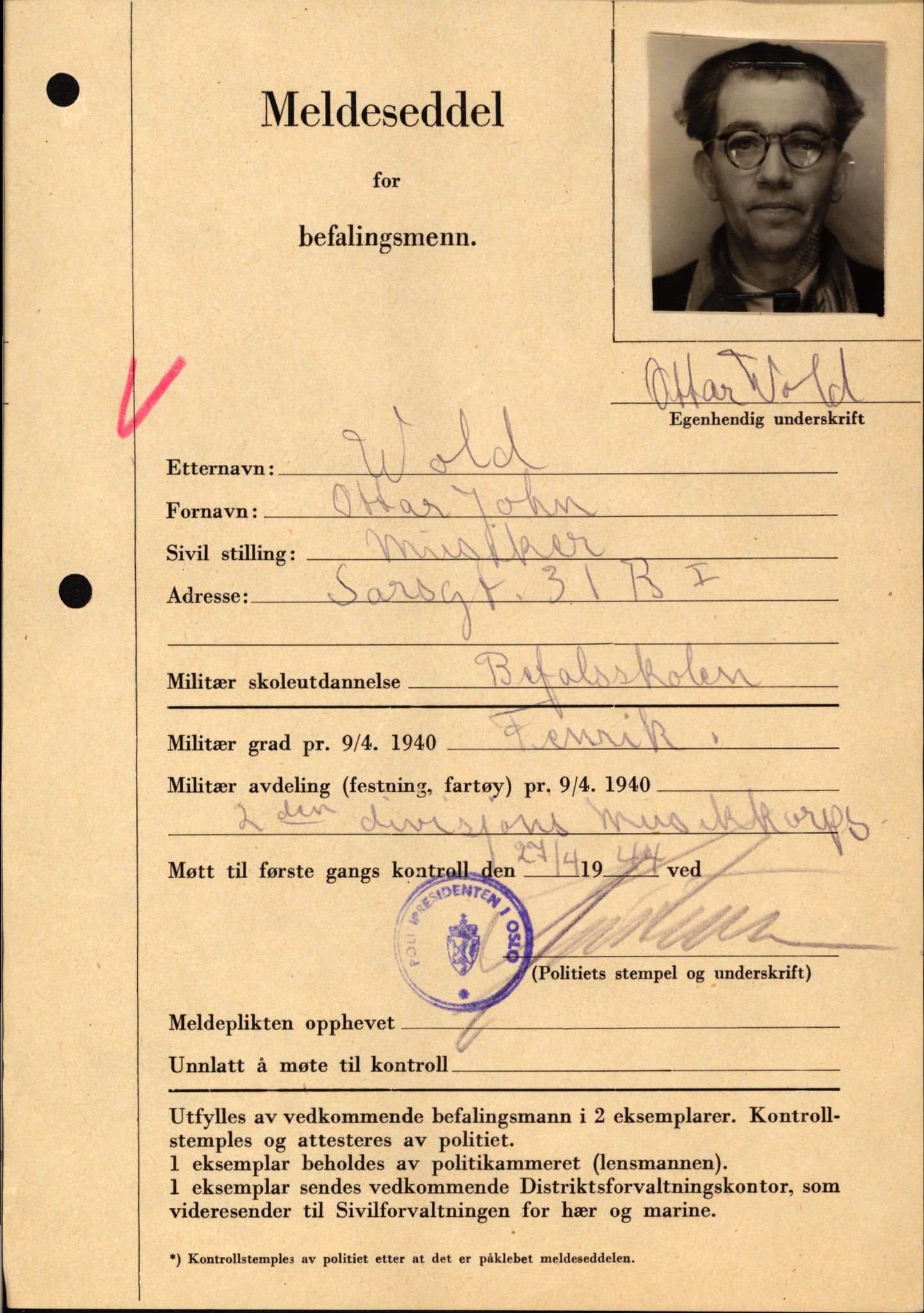 Forsvaret, Forsvarets krigshistoriske avdeling, AV/RA-RAFA-2017/Y/Yf/L0209: II-C-11-2121  -  Okkupasjonstiden.  Meldesedler for befal med foto og oppl. om militær grad 9. apr. 1940., 1944-1945, p. 1287