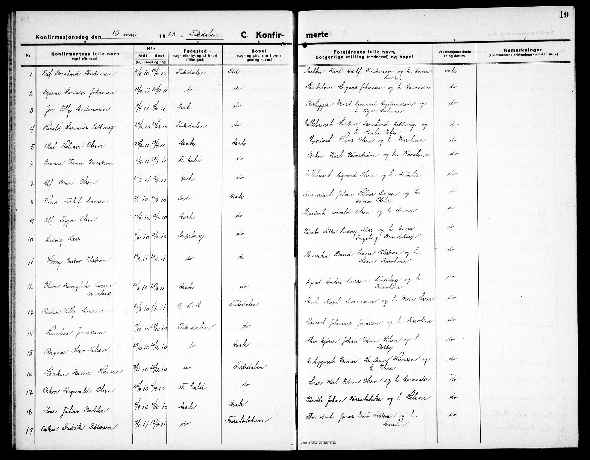 Halden prestekontor Kirkebøker, SAO/A-10909/G/Ga/L0013: Parish register (copy) no. 13, 1924-1939, p. 19