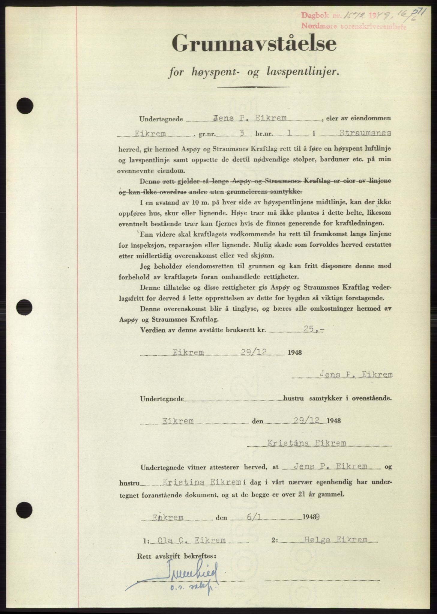 Nordmøre sorenskriveri, AV/SAT-A-4132/1/2/2Ca: Mortgage book no. B101, 1949-1949, Diary no: : 1572/1949