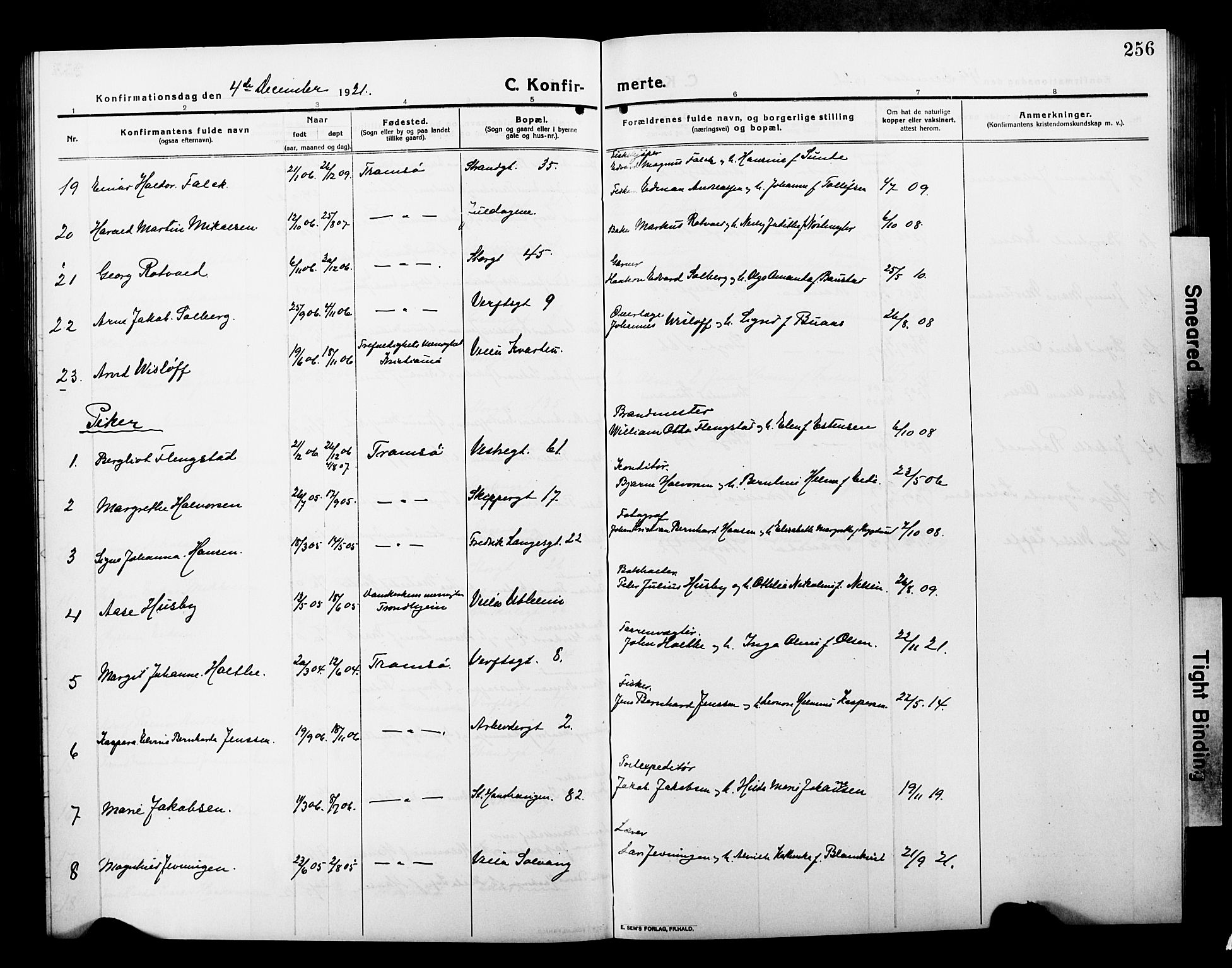 Tromsø sokneprestkontor/stiftsprosti/domprosti, AV/SATØ-S-1343/G/Gb/L0009klokker: Parish register (copy) no. 9, 1915-1925, p. 256