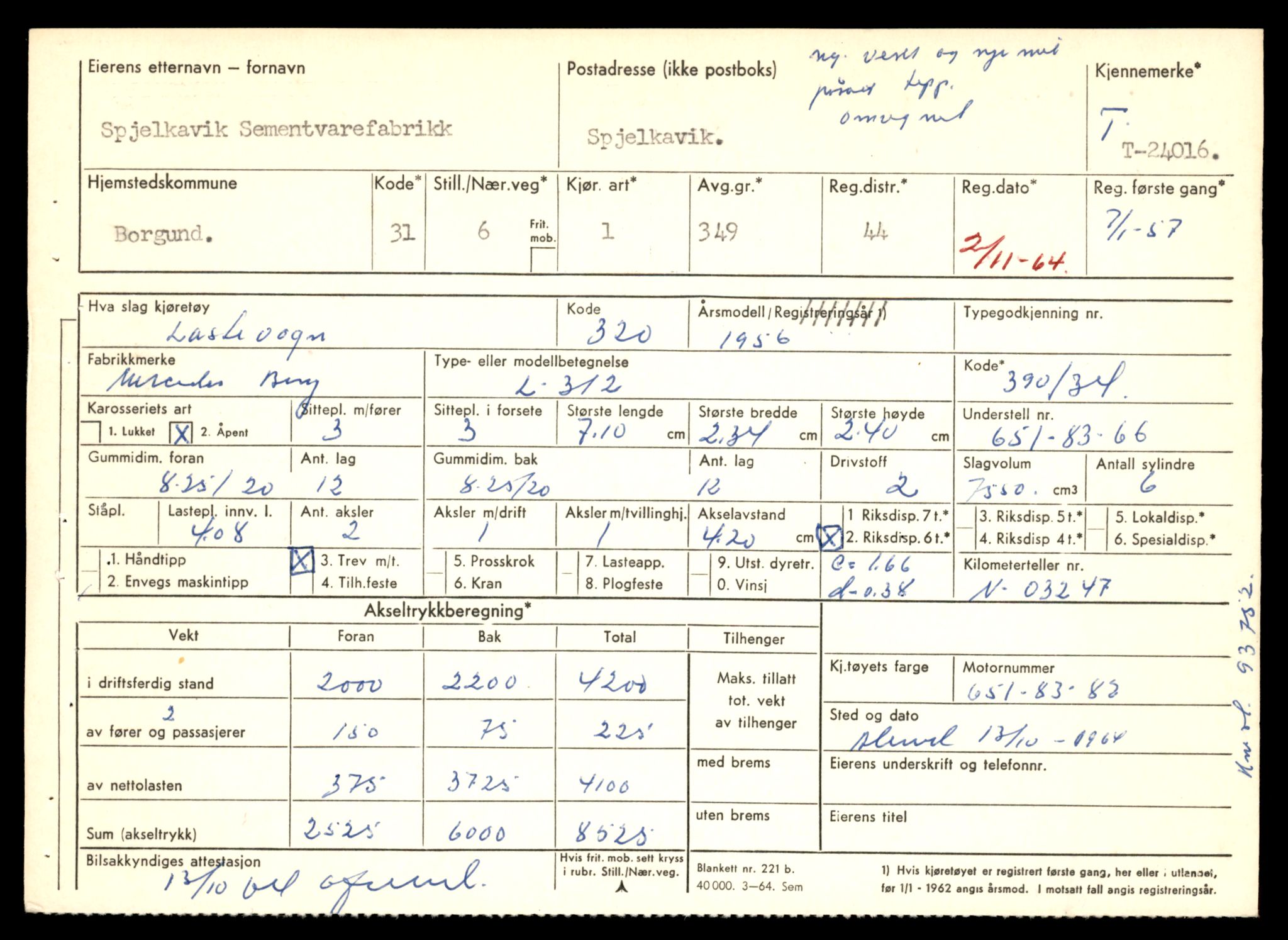 Møre og Romsdal vegkontor - Ålesund trafikkstasjon, AV/SAT-A-4099/F/Fe/L0032: Registreringskort for kjøretøy T 11997 - T 12149, 1927-1998, p. 1049