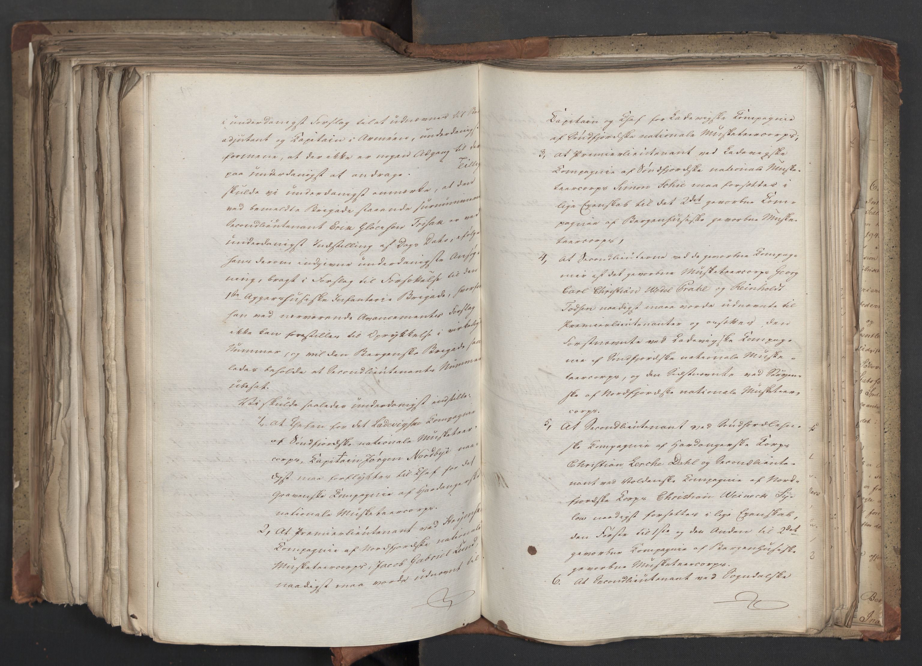 Statsrådsavdelingen i Stockholm, AV/RA-S-1003/D/Da/L0042: Regjeringsinnstillinger nr. 2467-2705, 1825, p. 526