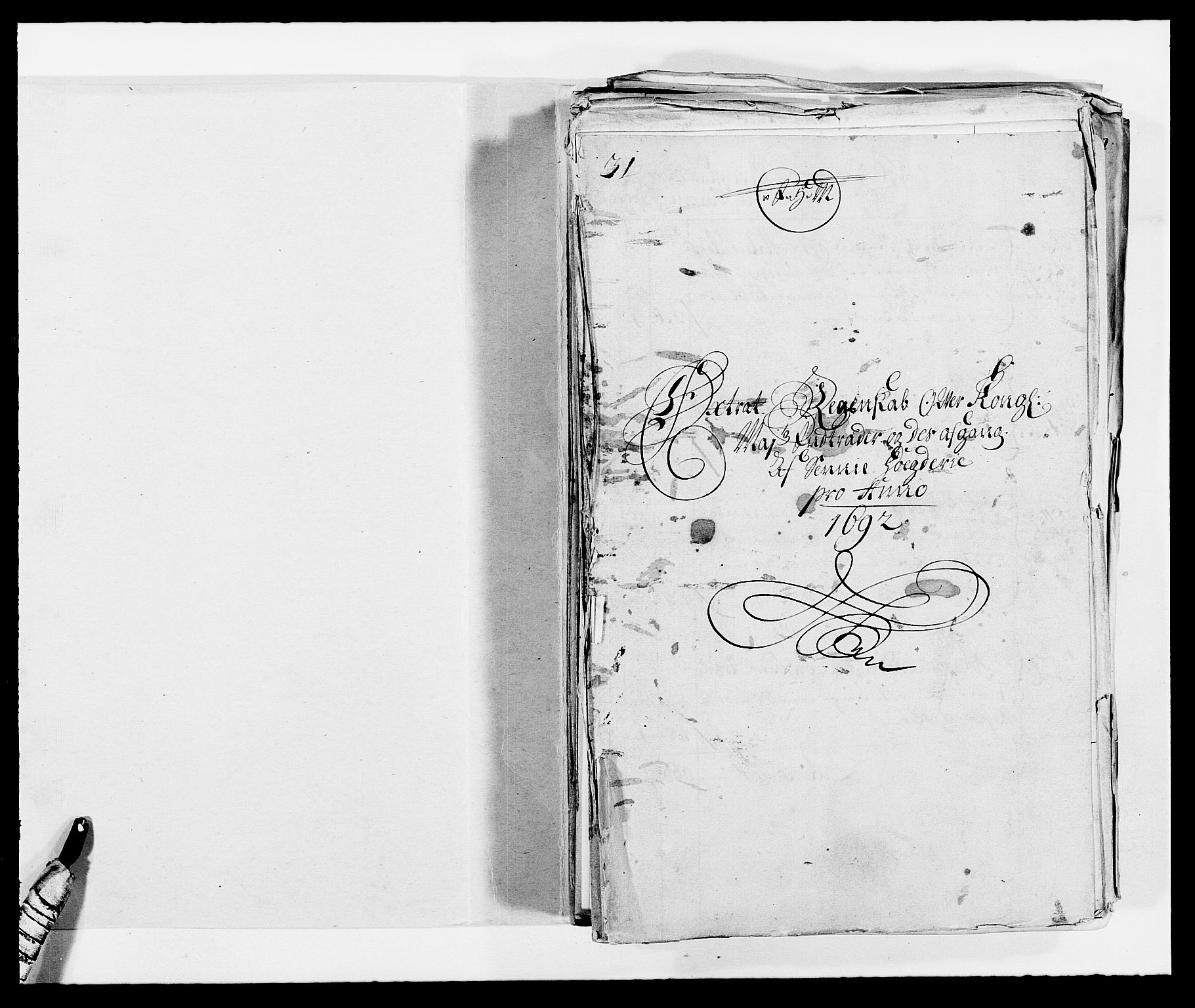Rentekammeret inntil 1814, Reviderte regnskaper, Fogderegnskap, RA/EA-4092/R68/L4752: Fogderegnskap Senja og Troms, 1691-1693, p. 156