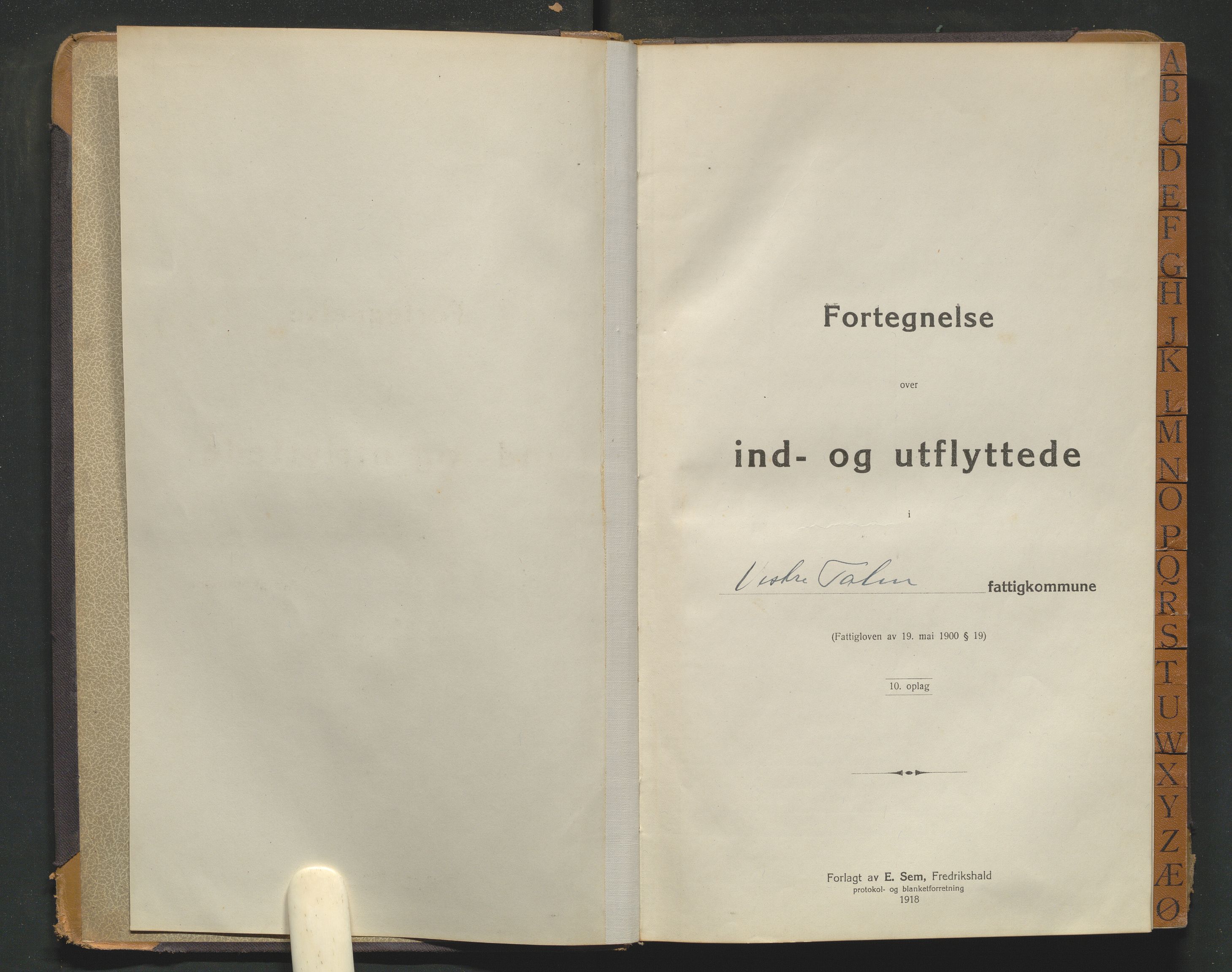 Vestre Toten lensmannskontor, AV/SAH-LOV-007/N/Na/L0002: Protokoll over inn- og utflyttede, 1918-1933