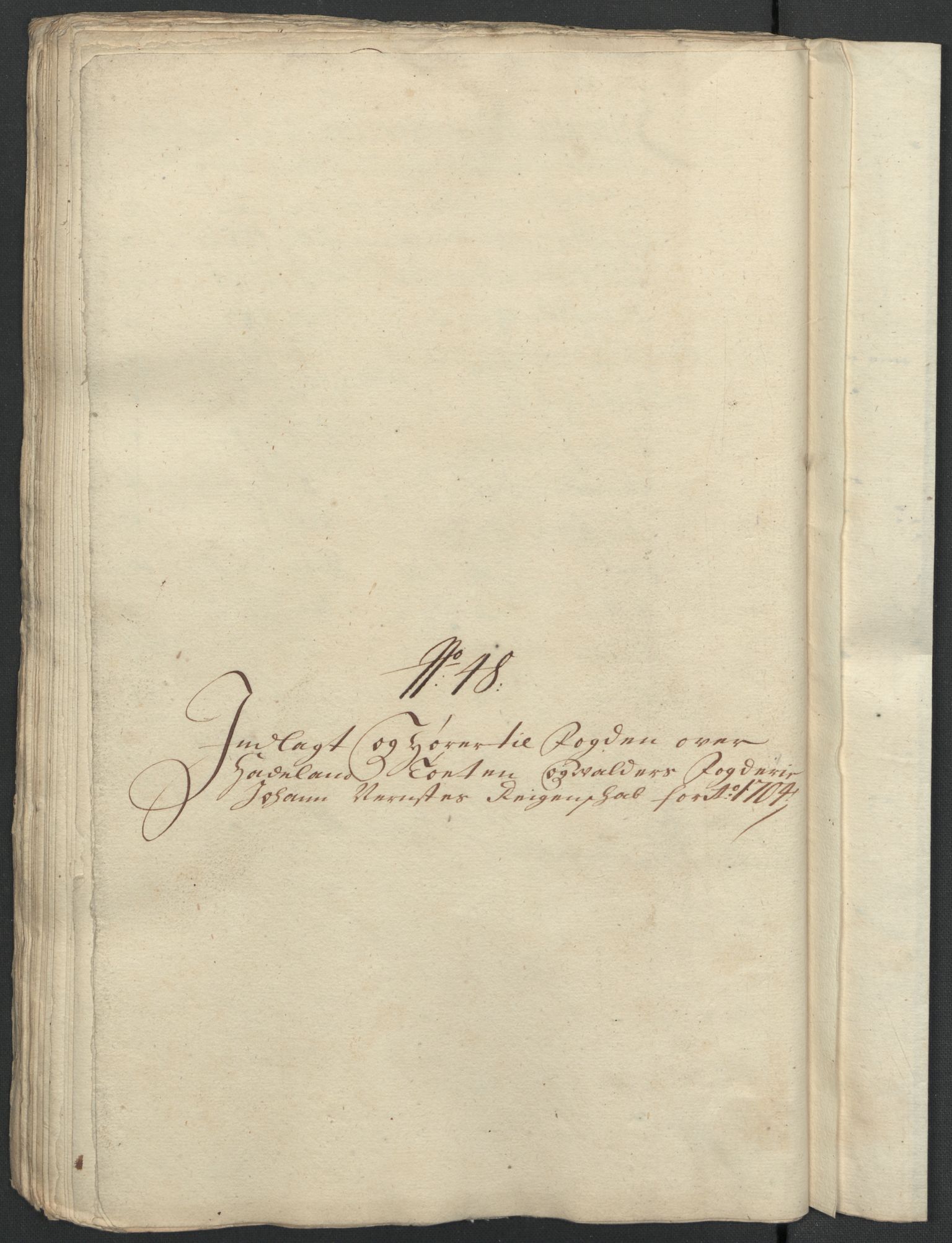 Rentekammeret inntil 1814, Reviderte regnskaper, Fogderegnskap, RA/EA-4092/R18/L1302: Fogderegnskap Hadeland, Toten og Valdres, 1704, p. 472