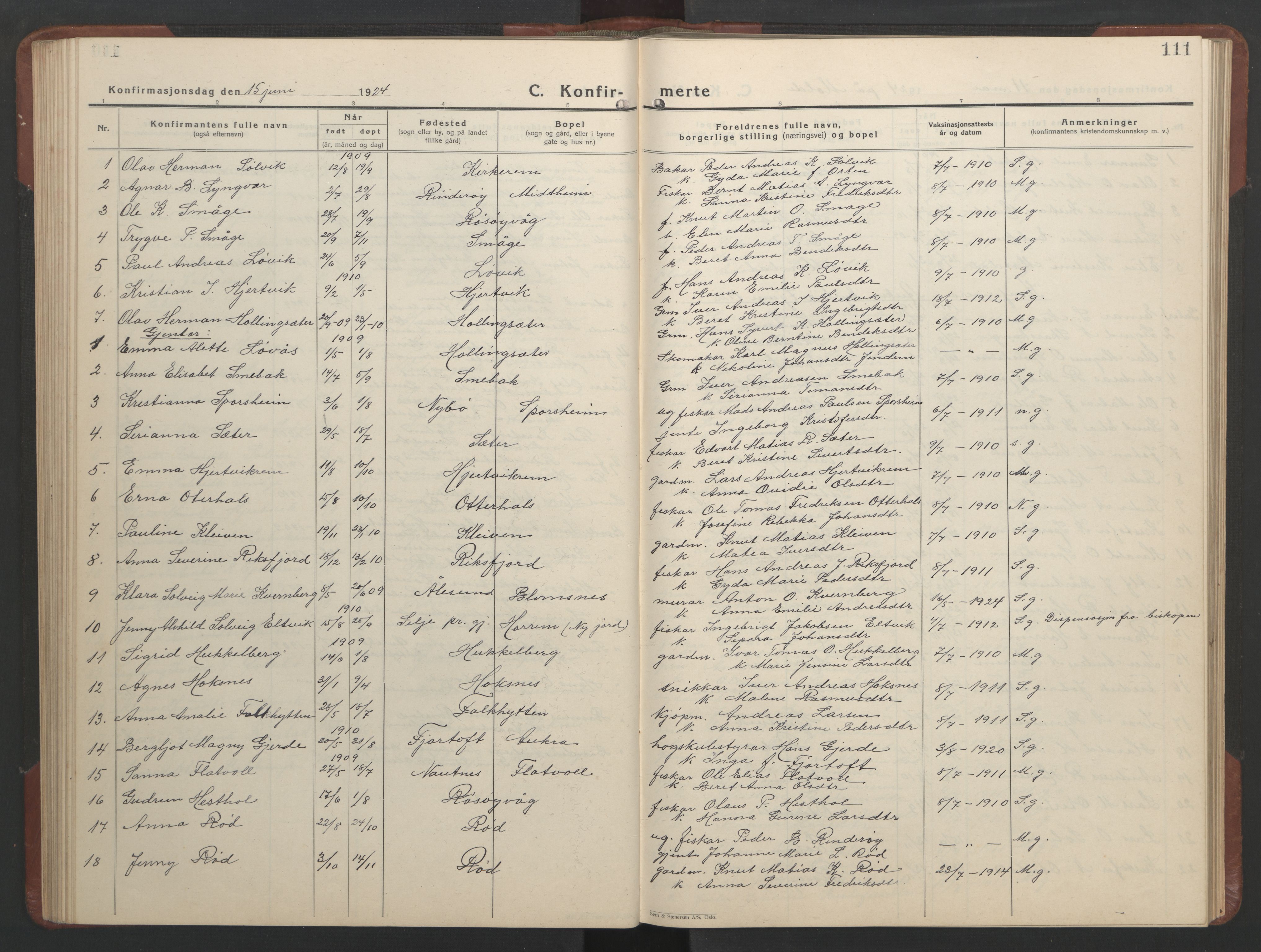 Ministerialprotokoller, klokkerbøker og fødselsregistre - Møre og Romsdal, SAT/A-1454/560/L0726: Parish register (copy) no. 560C03, 1928-1952, p. 111