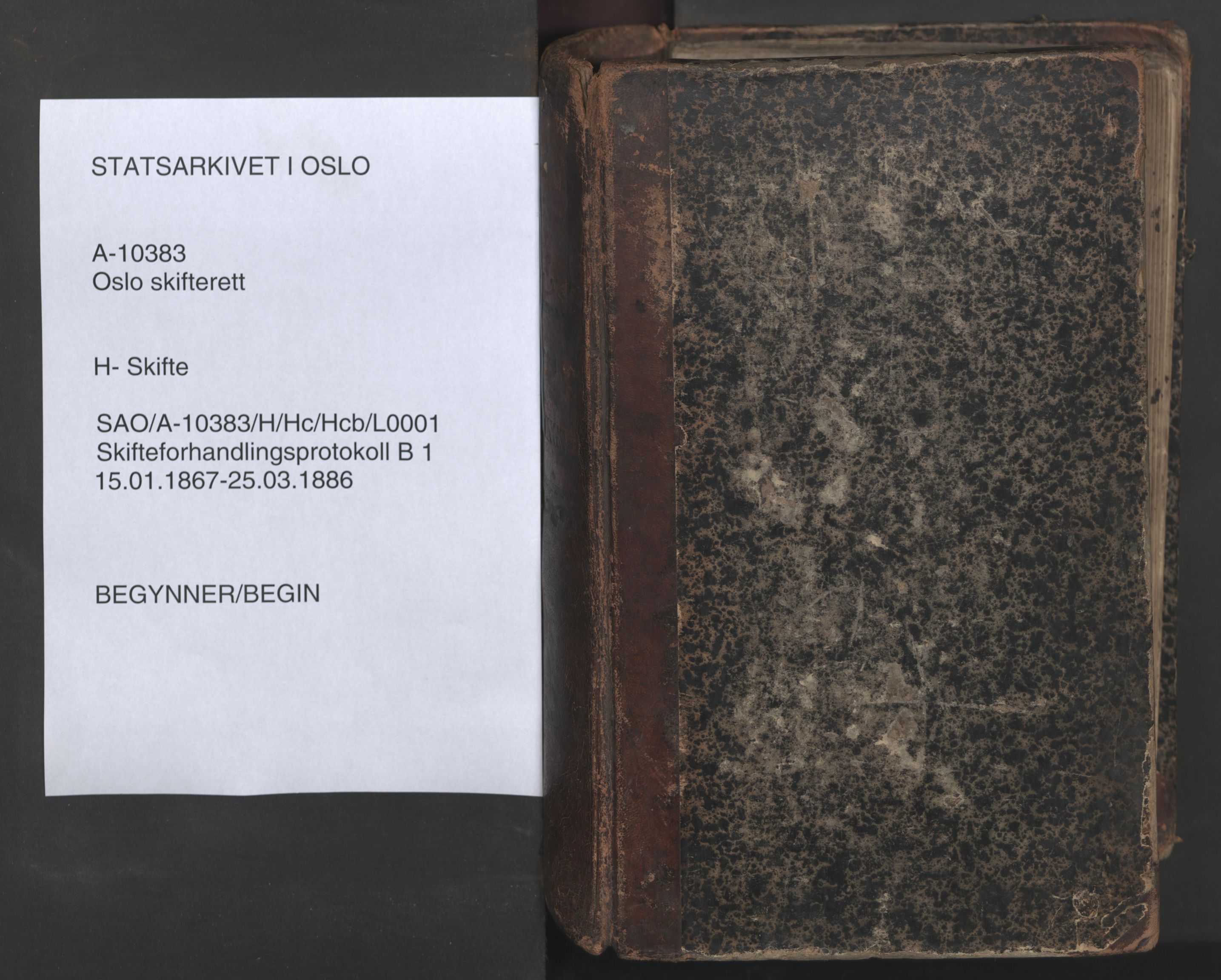 Oslo skifterett, SAO/A-10383/H/Hc/Hcb/L0001: Skifteforhandlingsprotokoll, 1867-1886