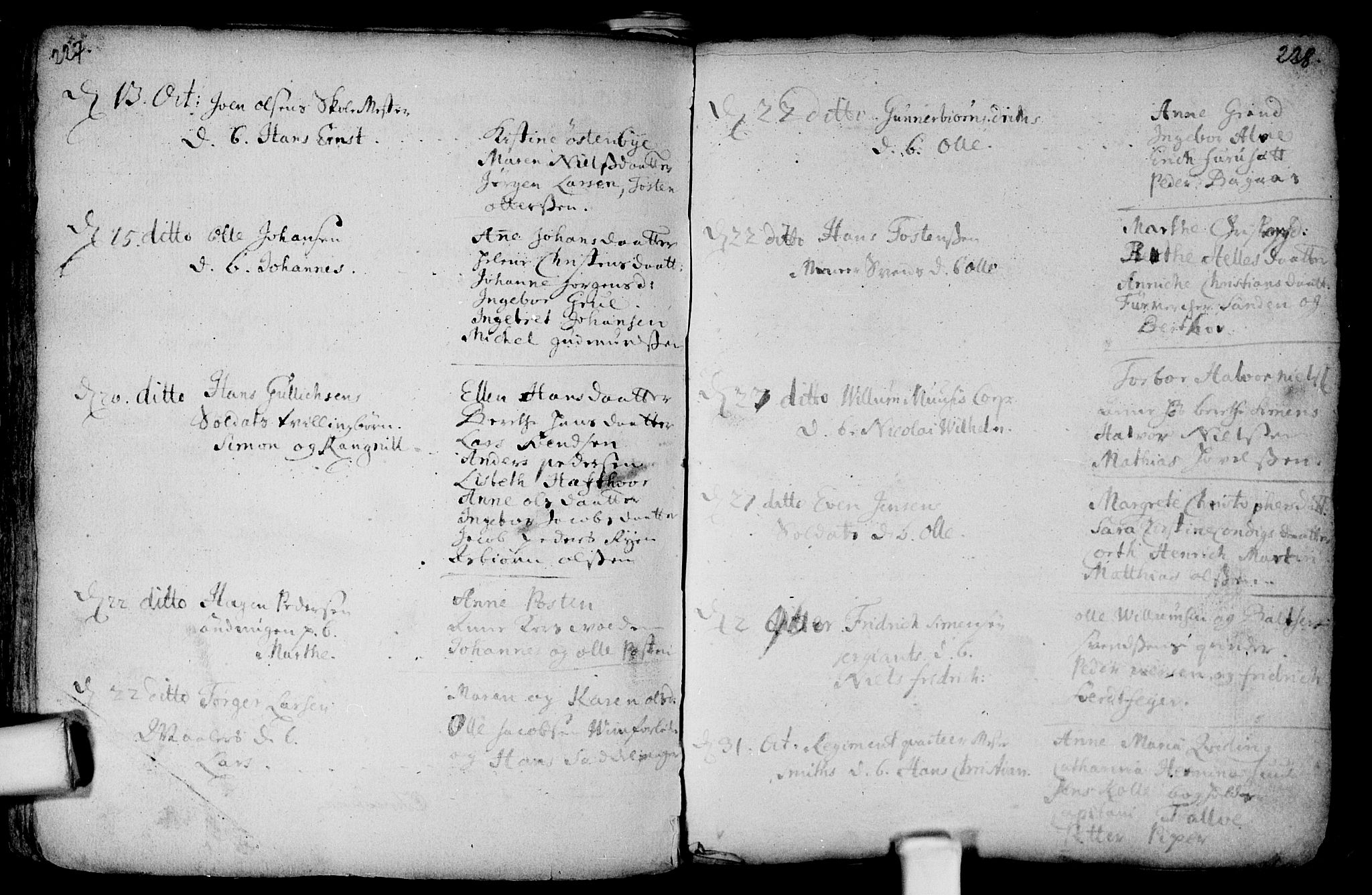 Aker prestekontor kirkebøker, AV/SAO-A-10861/F/L0002: Parish register (official) no. 2, 1714-1720, p. 227-228