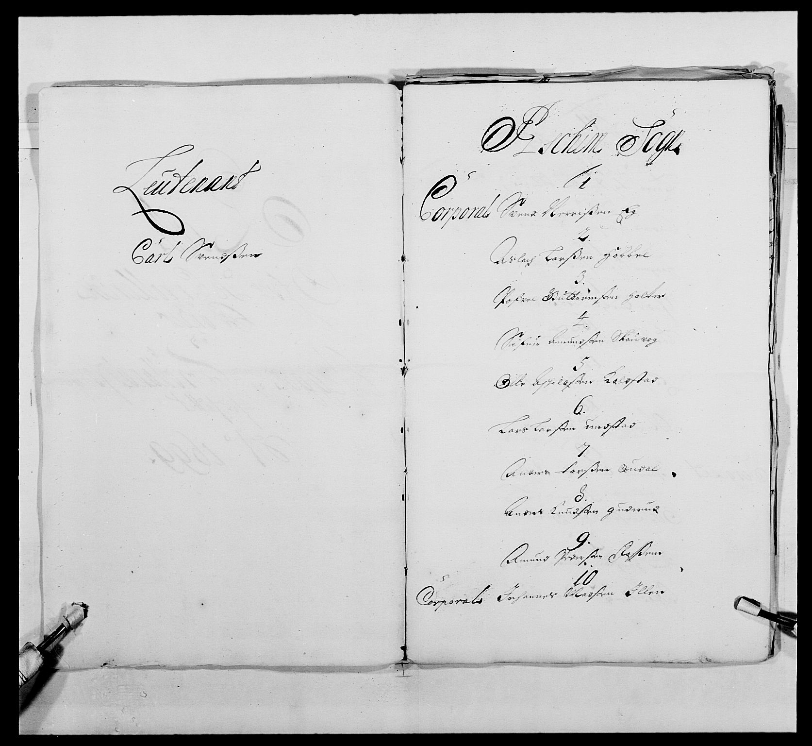 Kommanderende general (KG I) med Det norske krigsdirektorium, AV/RA-EA-5419/E/Ea/L0485: Akershusiske regiment, 1697-1706, p. 419