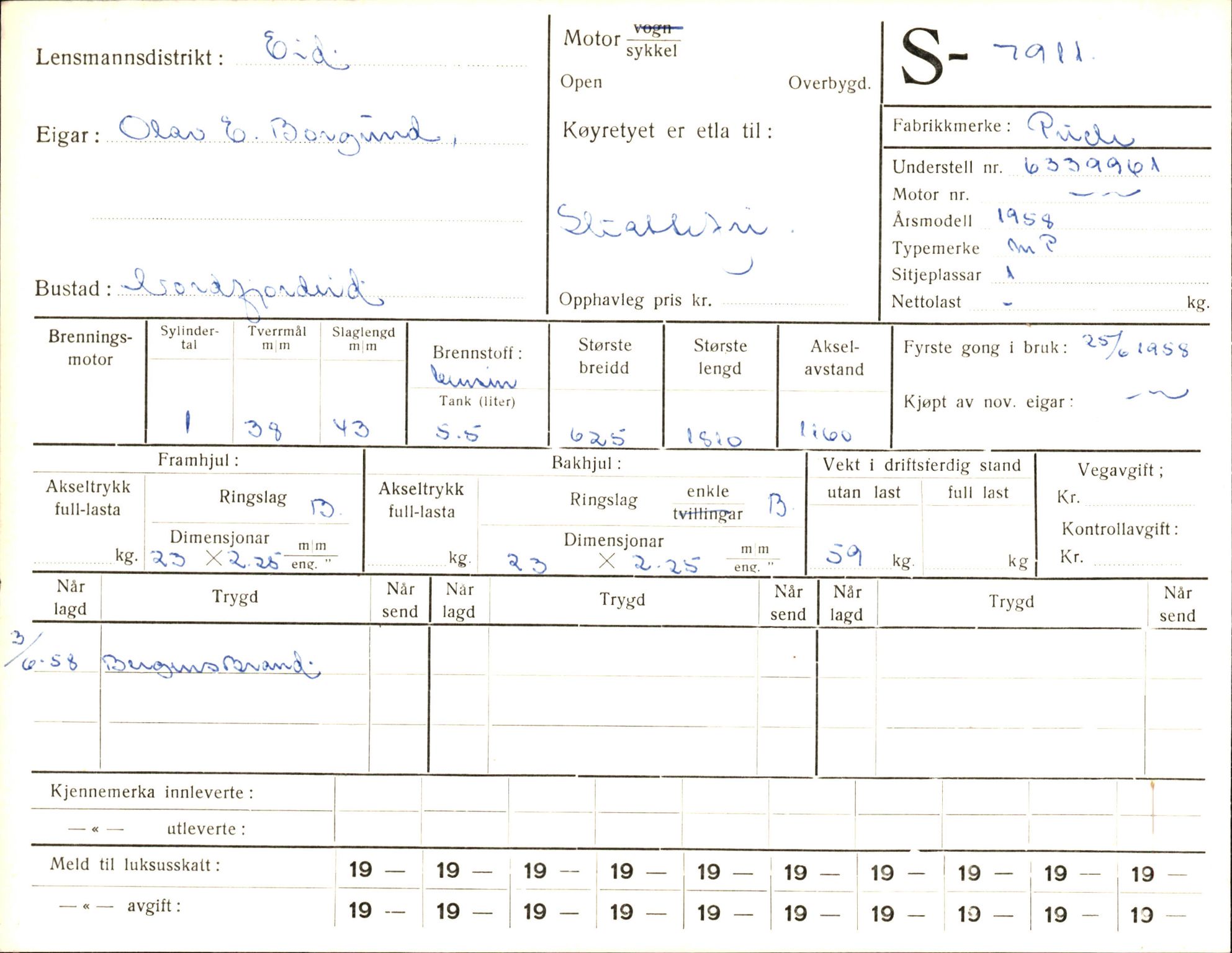 Statens vegvesen, Sogn og Fjordane vegkontor, AV/SAB-A-5301/4/F/L0005: Registerkort utmeldte Fjordane S7900-8299, 1930-1961, p. 18