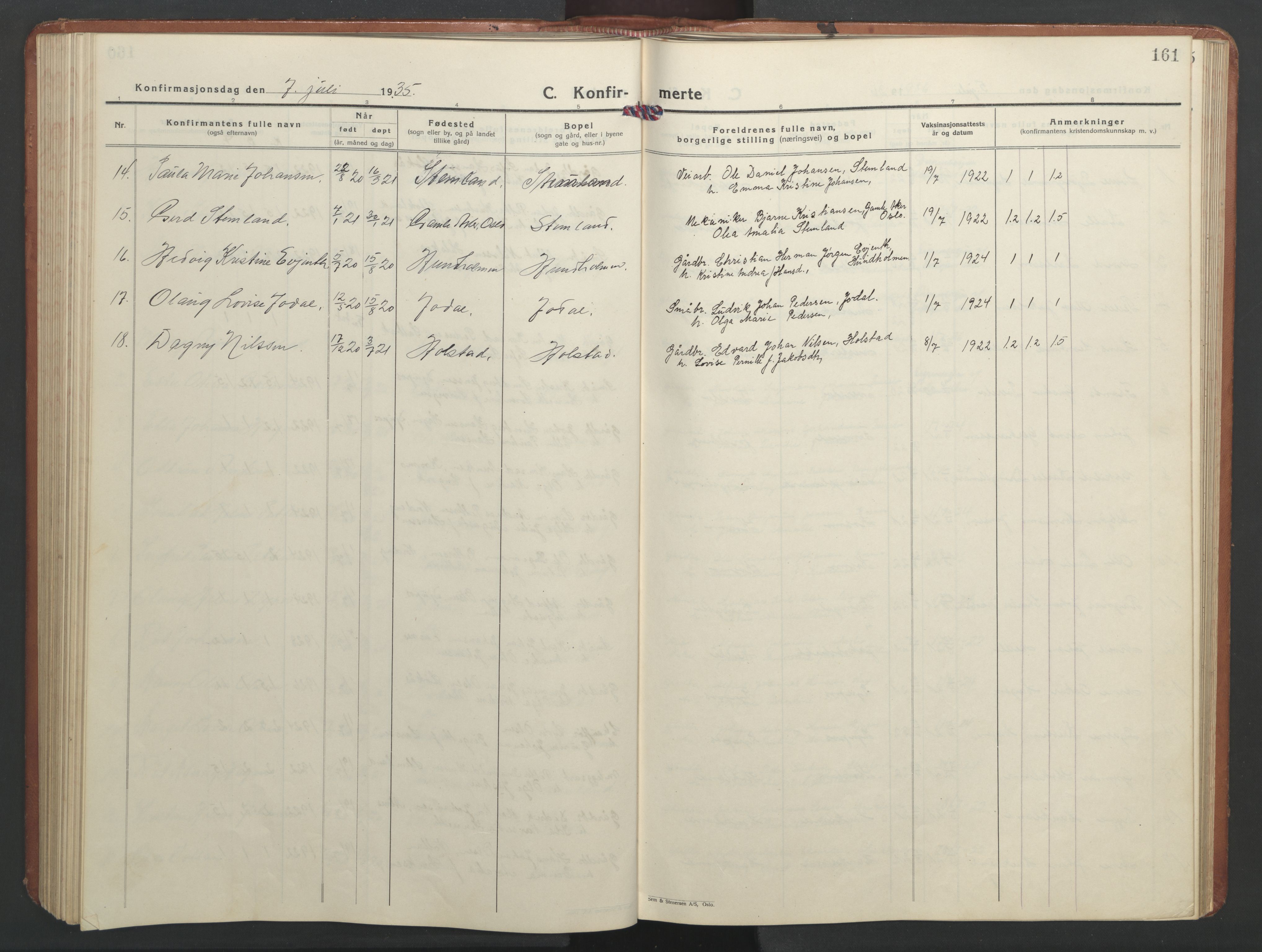 Ministerialprotokoller, klokkerbøker og fødselsregistre - Nordland, AV/SAT-A-1459/851/L0727: Parish register (copy) no. 851C02, 1925-1948, p. 161