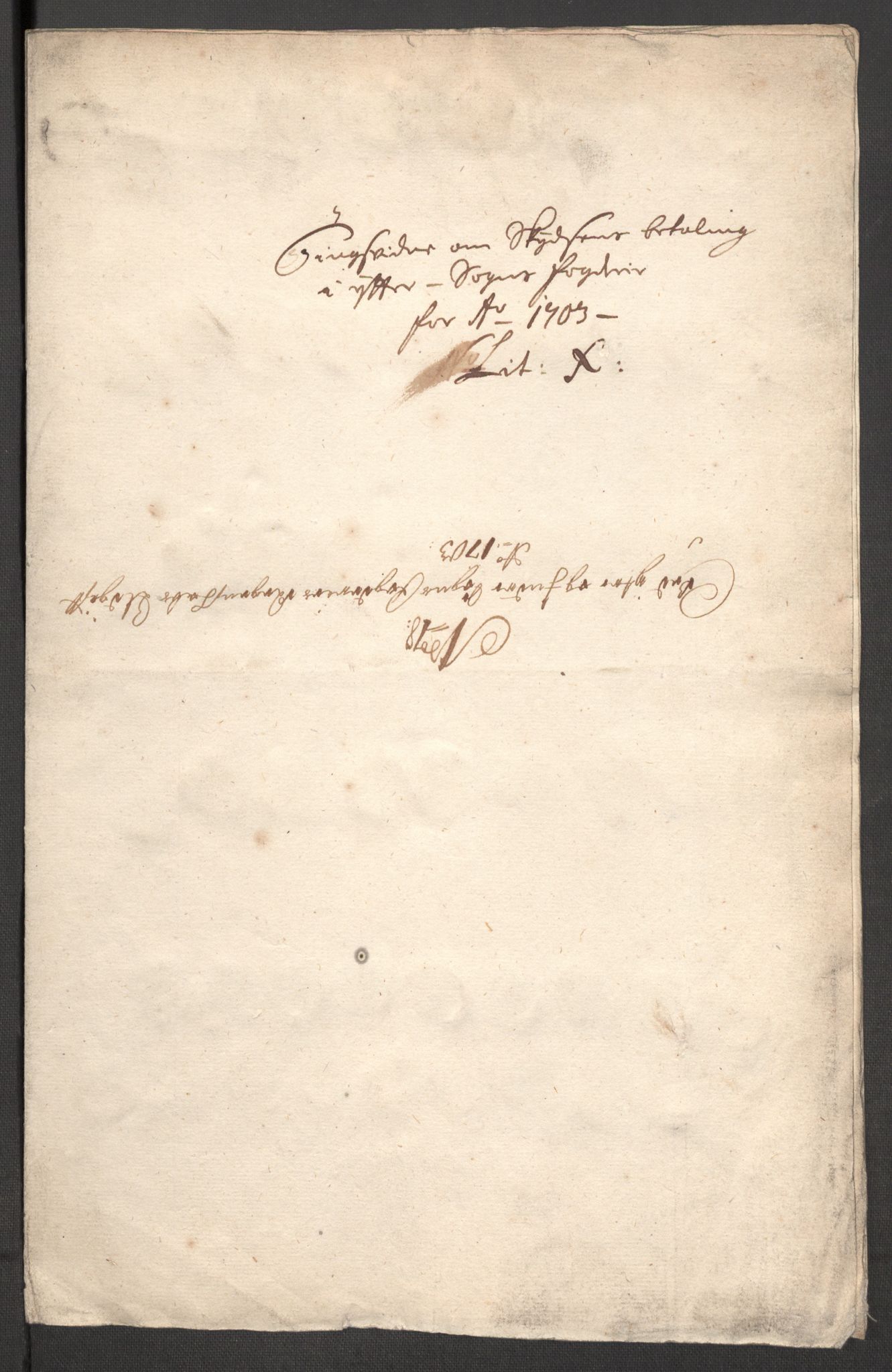 Rentekammeret inntil 1814, Reviderte regnskaper, Fogderegnskap, AV/RA-EA-4092/R52/L3313: Fogderegnskap Sogn, 1703-1704, p. 262