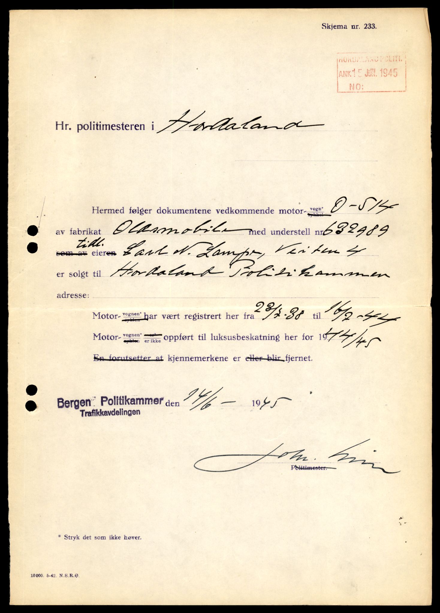 Møre og Romsdal vegkontor - Ålesund trafikkstasjon, AV/SAT-A-4099/F/Fe/L0022: Registreringskort for kjøretøy T 10584 - T 10694, 1927-1998, p. 2143