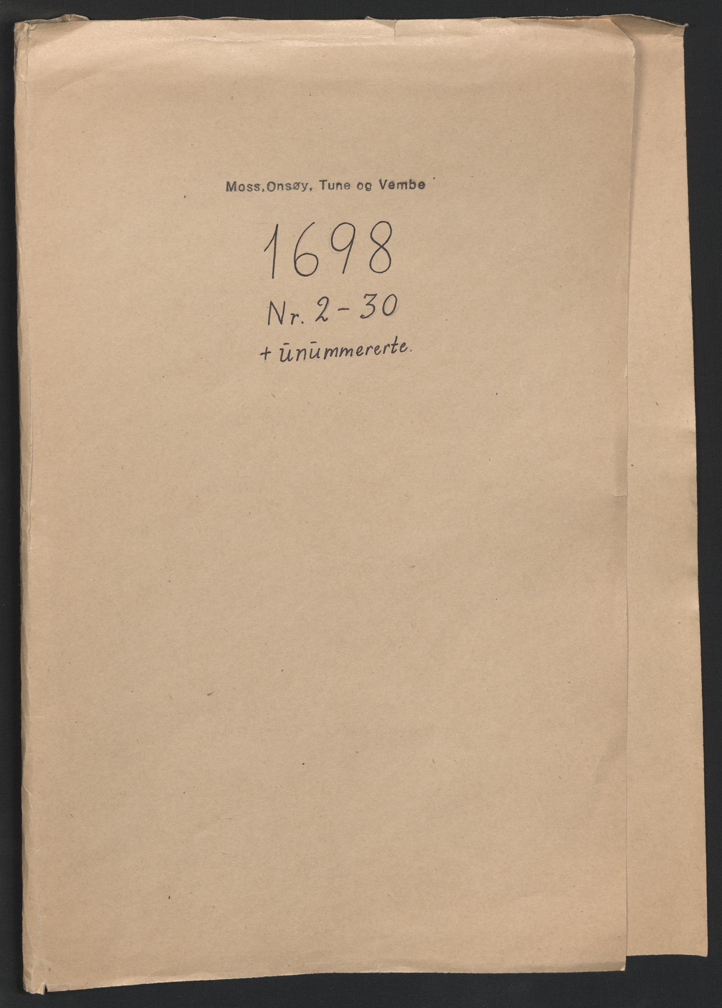 Rentekammeret inntil 1814, Reviderte regnskaper, Fogderegnskap, RA/EA-4092/R04/L0127: Fogderegnskap Moss, Onsøy, Tune, Veme og Åbygge, 1698, p. 2
