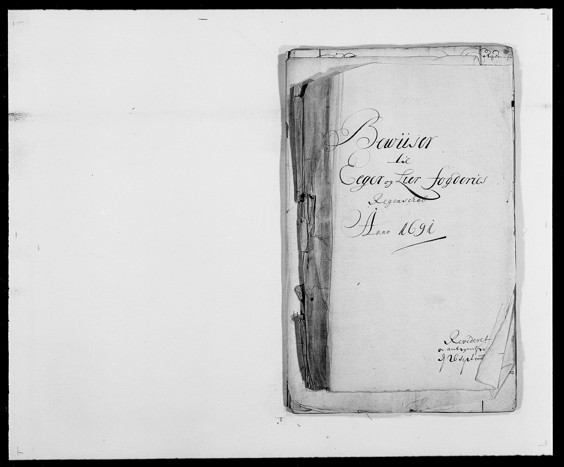 Rentekammeret inntil 1814, Reviderte regnskaper, Fogderegnskap, AV/RA-EA-4092/R28/L1689: Fogderegnskap Eiker og Lier, 1690-1691, p. 354