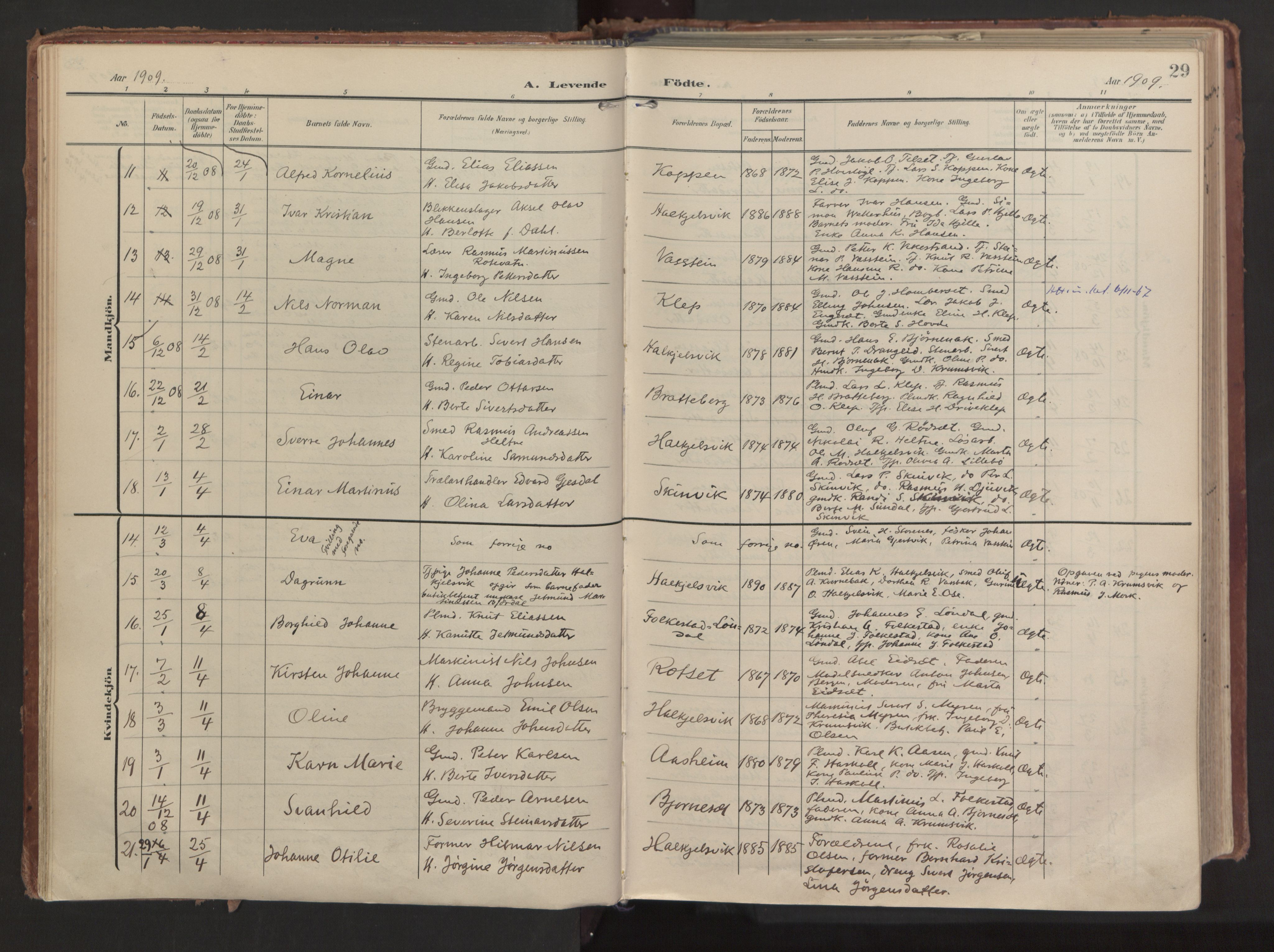 Ministerialprotokoller, klokkerbøker og fødselsregistre - Møre og Romsdal, AV/SAT-A-1454/511/L0144: Parish register (official) no. 511A11, 1906-1923, p. 29