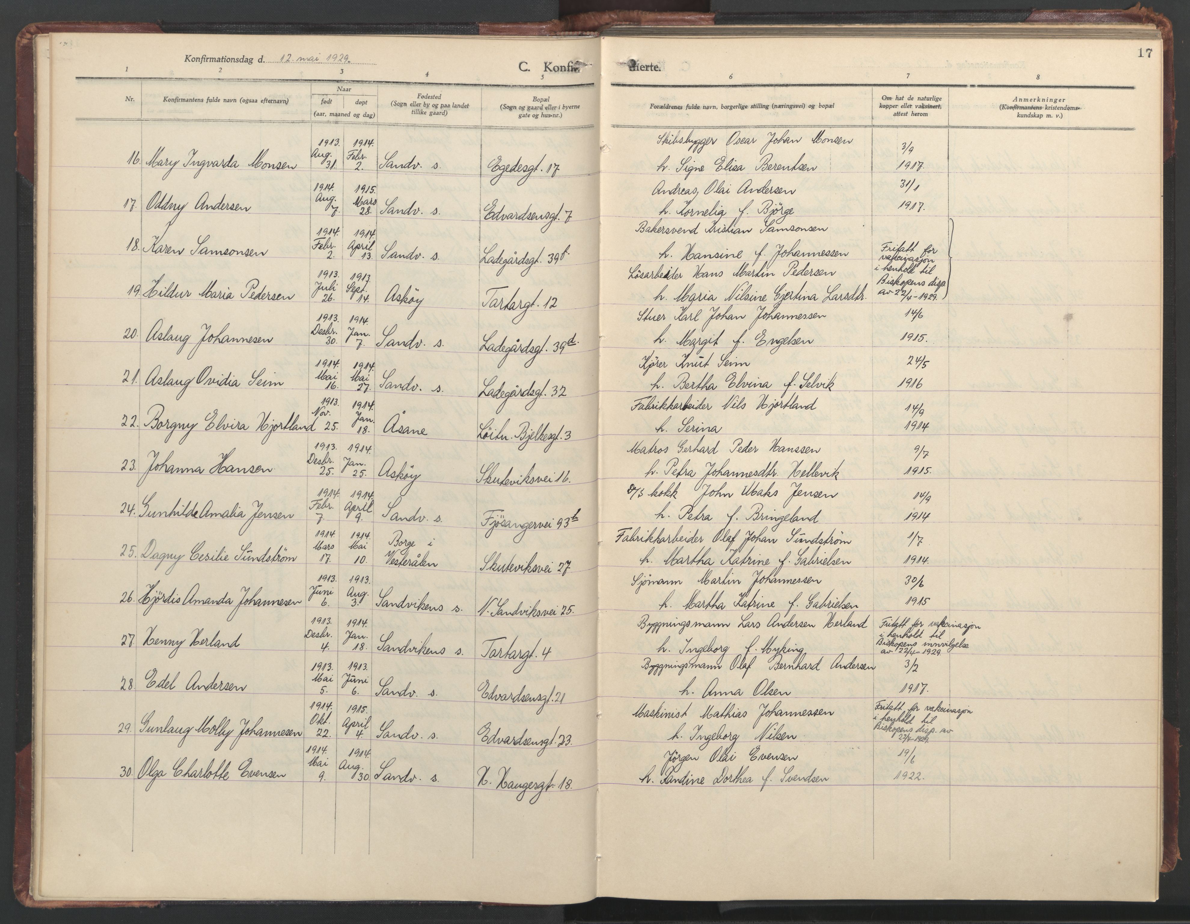 St. Olavs Sokneprestembete, SAB/A-78101/H/Haa: Parish register (official) no. B 1, 1928-1968, p. 17
