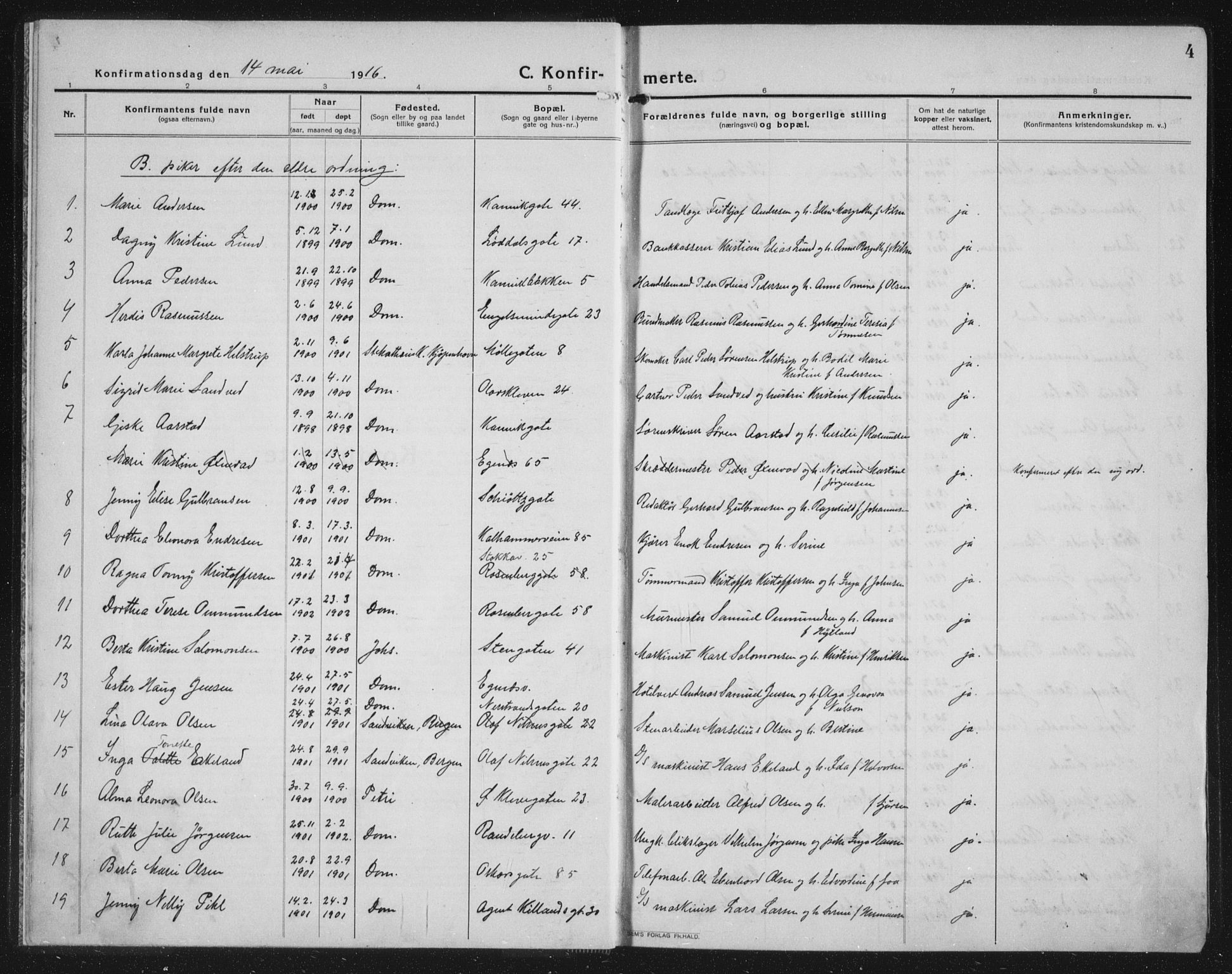 Domkirken sokneprestkontor, AV/SAST-A-101812/002/A/L0019: Parish register (official) no. A 35, 1916-1932, p. 4