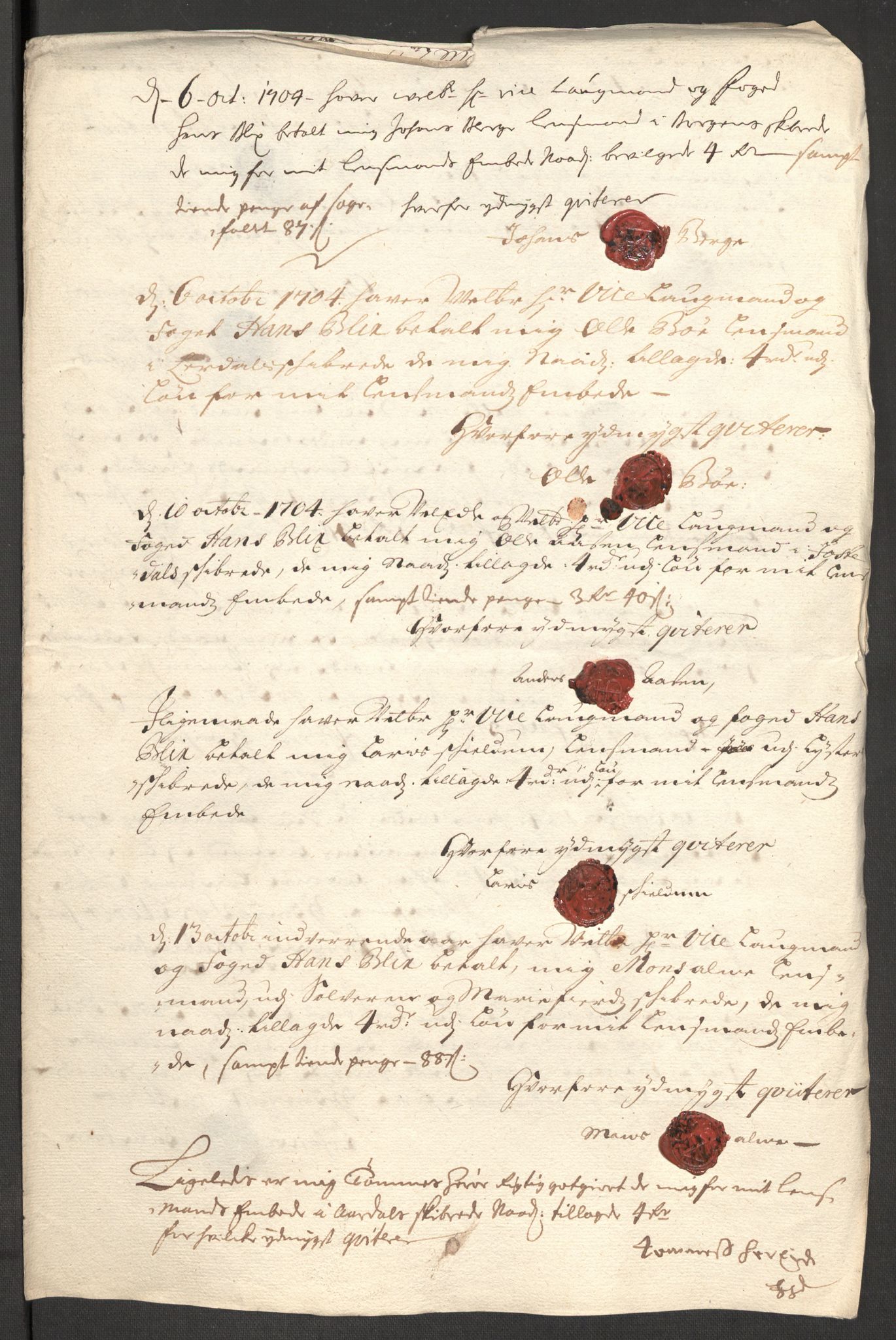 Rentekammeret inntil 1814, Reviderte regnskaper, Fogderegnskap, RA/EA-4092/R52/L3313: Fogderegnskap Sogn, 1703-1704, p. 463