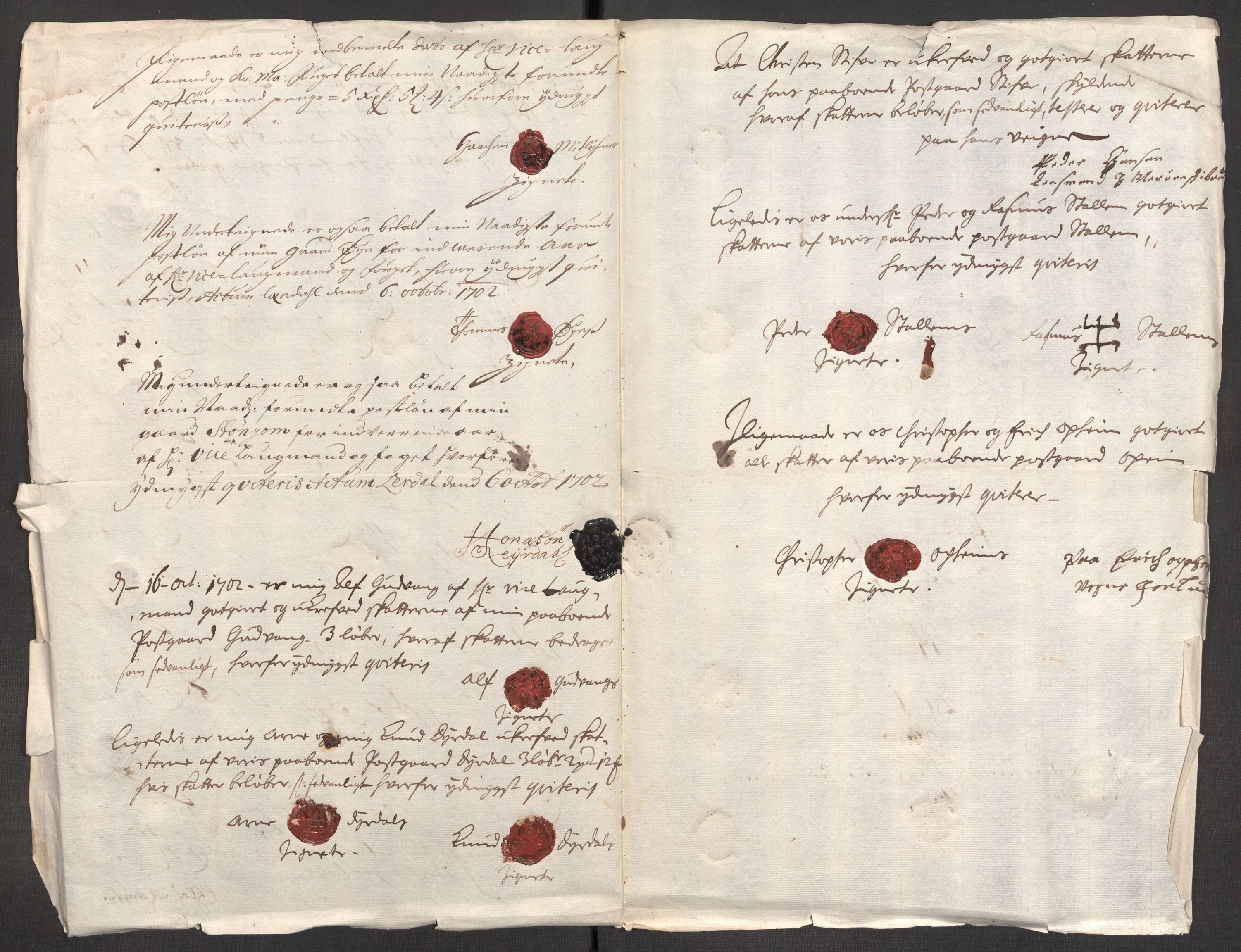 Rentekammeret inntil 1814, Reviderte regnskaper, Fogderegnskap, RA/EA-4092/R52/L3312: Fogderegnskap Sogn, 1702, p. 214