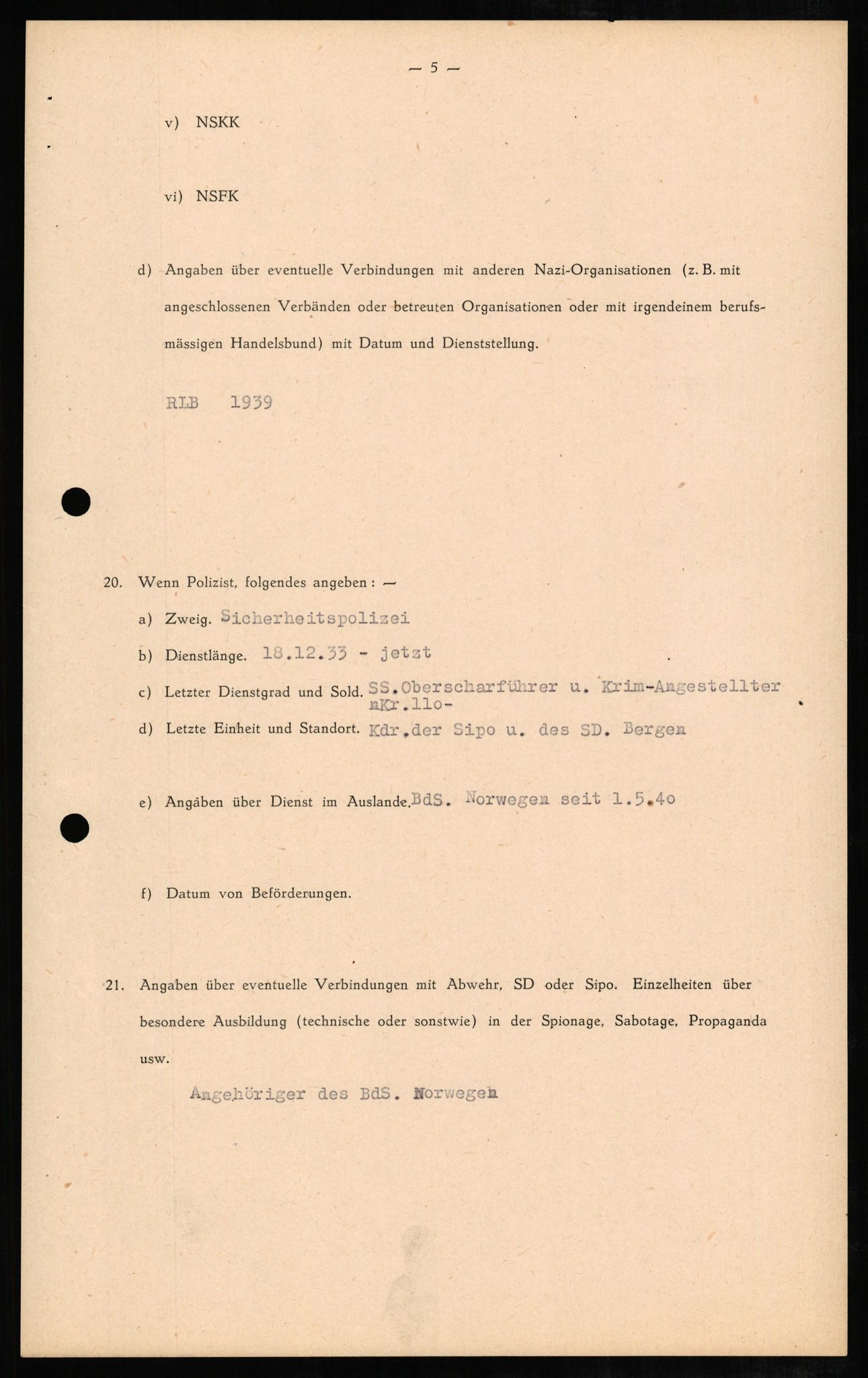 Forsvaret, Forsvarets overkommando II, RA/RAFA-3915/D/Db/L0007: CI Questionaires. Tyske okkupasjonsstyrker i Norge. Tyskere., 1945-1946, p. 93