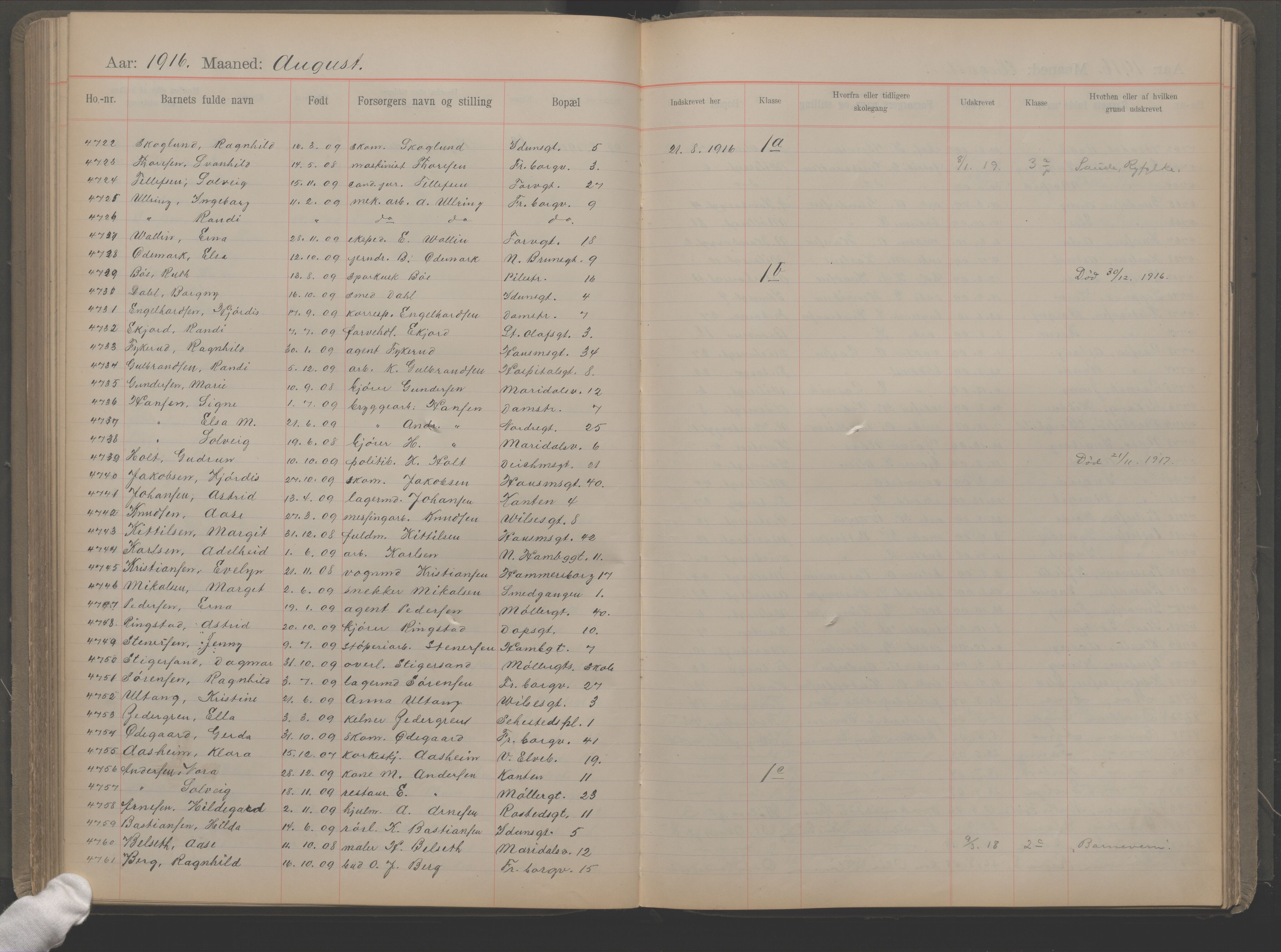 Møllergata skole, OBA/A-20129/F/Fa/L0002: Ut-/innskrivningsprotokoll, 1907-1932, p. 123