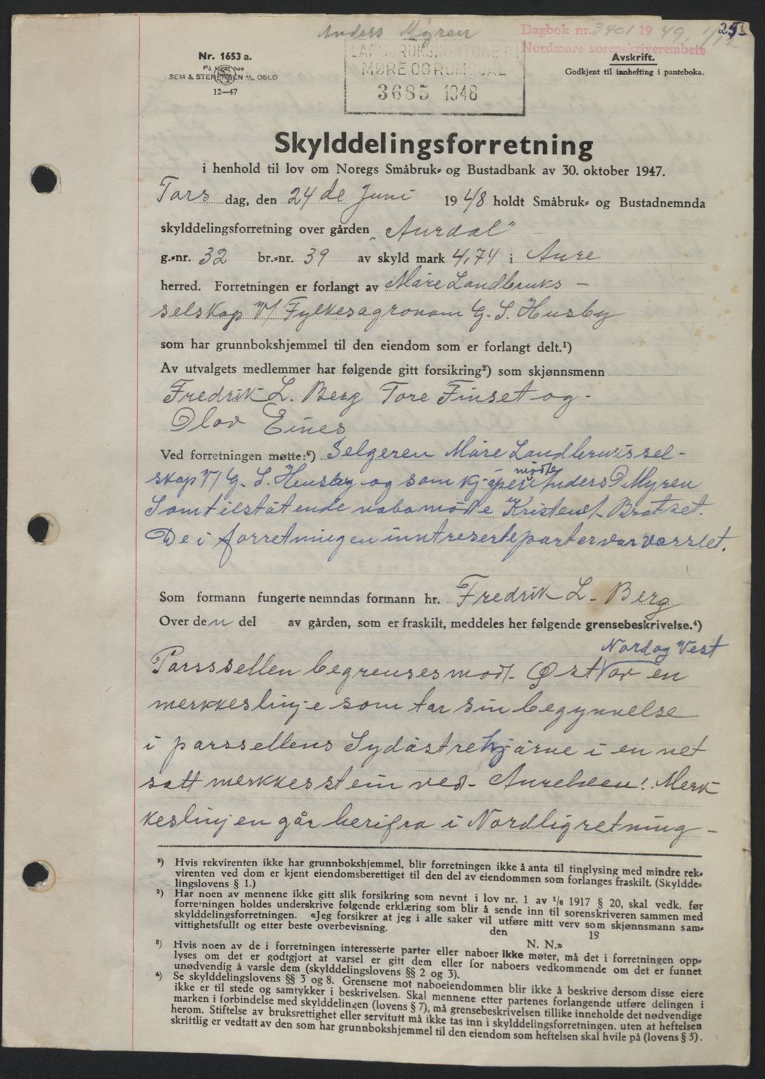 Nordmøre sorenskriveri, AV/SAT-A-4132/1/2/2Ca: Mortgage book no. A113, 1949-1950, Diary no: : 3401/1949