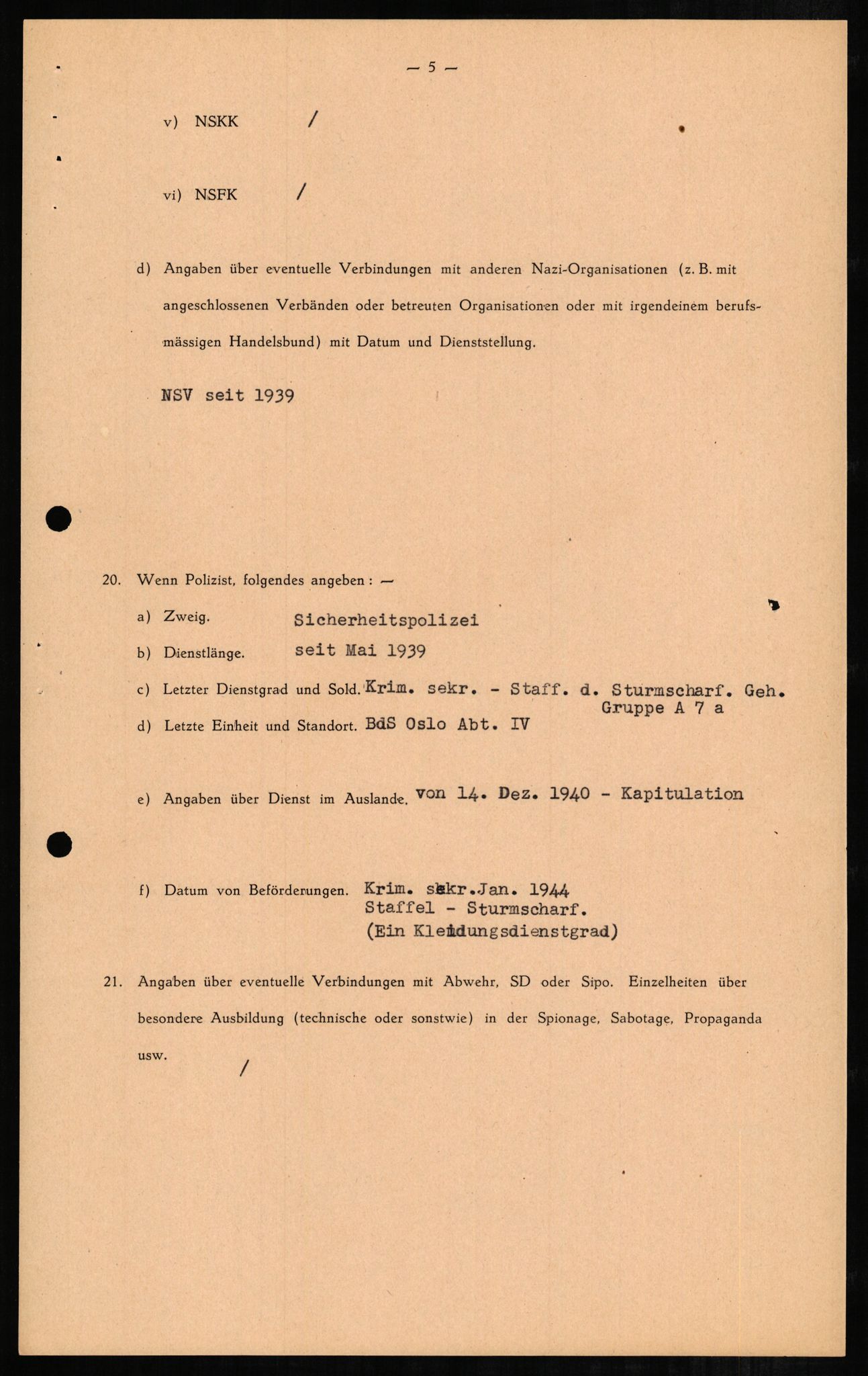 Forsvaret, Forsvarets overkommando II, RA/RAFA-3915/D/Db/L0003: CI Questionaires. Tyske okkupasjonsstyrker i Norge. Tyskere., 1945-1946, p. 149