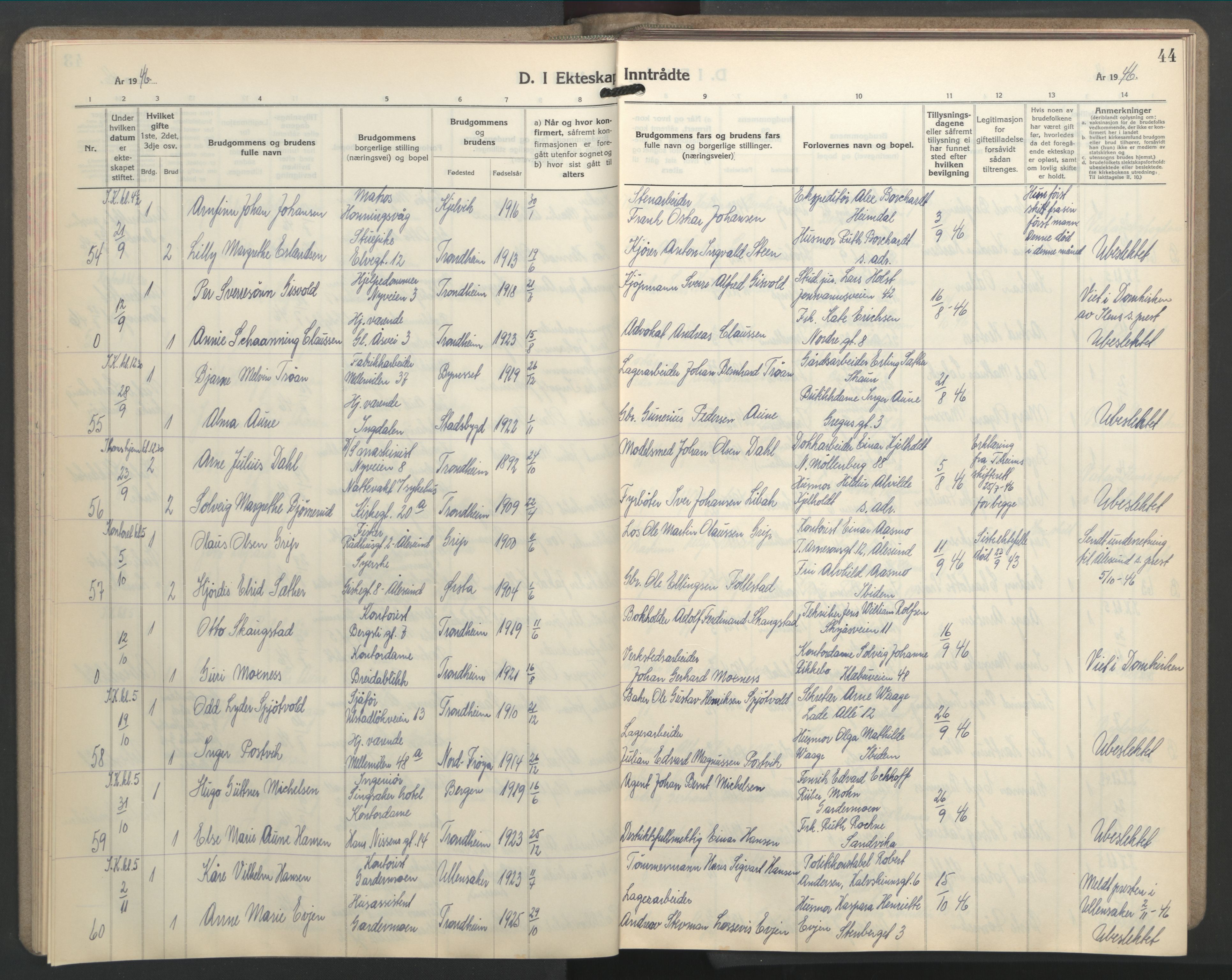 Ministerialprotokoller, klokkerbøker og fødselsregistre - Sør-Trøndelag, AV/SAT-A-1456/603/L0177: Parish register (copy) no. 603C05, 1941-1952, p. 44