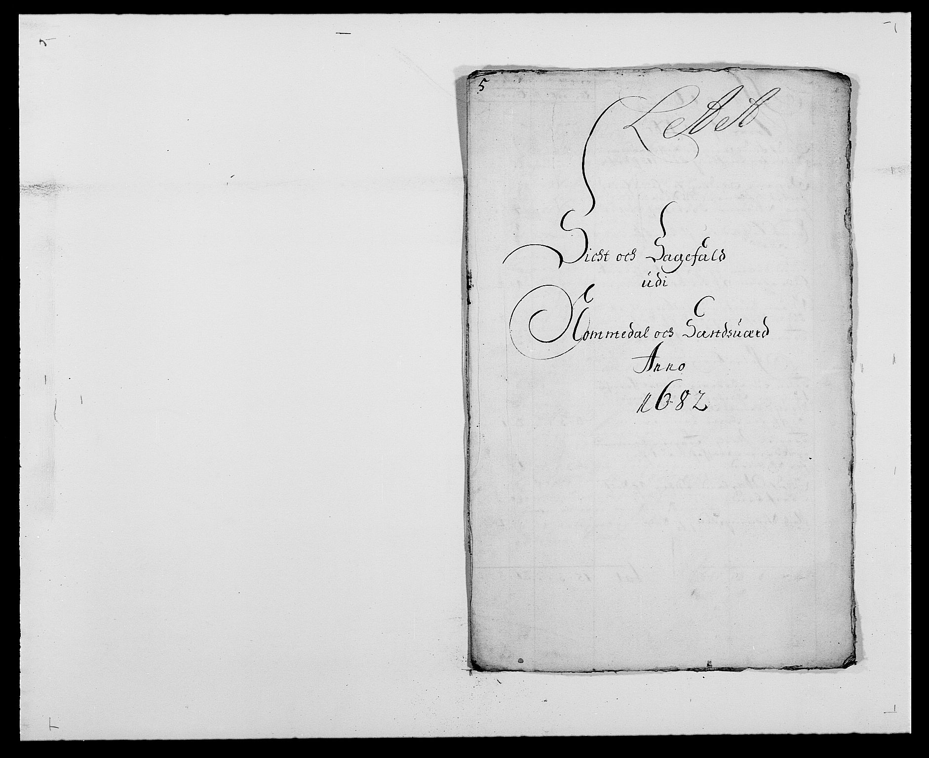 Rentekammeret inntil 1814, Reviderte regnskaper, Fogderegnskap, RA/EA-4092/R24/L1570: Fogderegnskap Numedal og Sandsvær, 1679-1686, p. 1