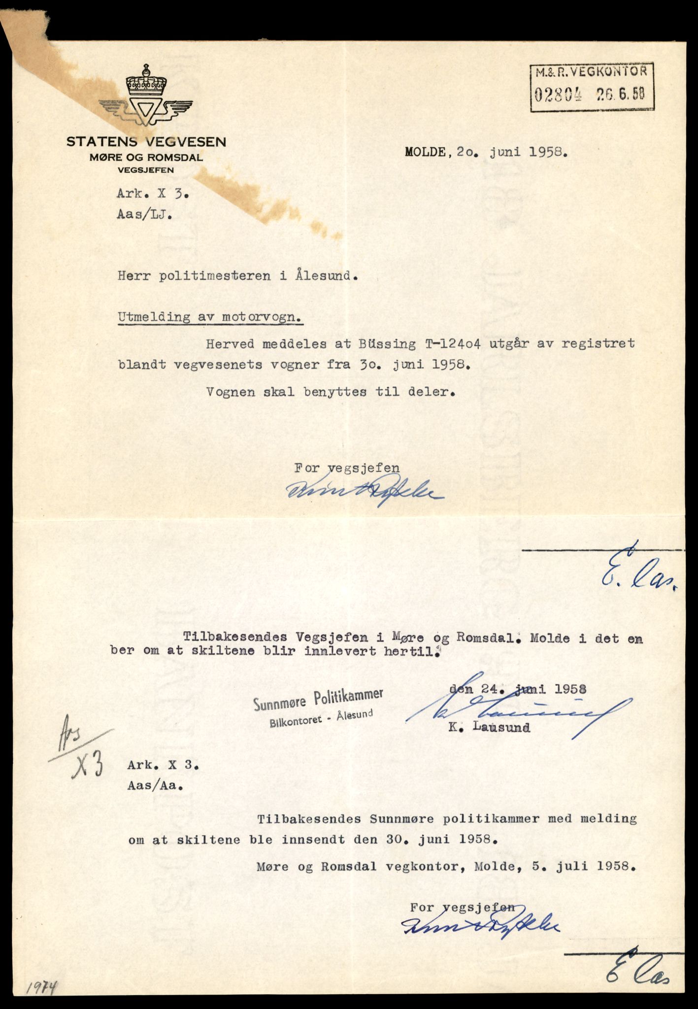 Møre og Romsdal vegkontor - Ålesund trafikkstasjon, AV/SAT-A-4099/F/Fe/L0033: Registreringskort for kjøretøy T 12151 - T 12474, 1927-1998, p. 2929