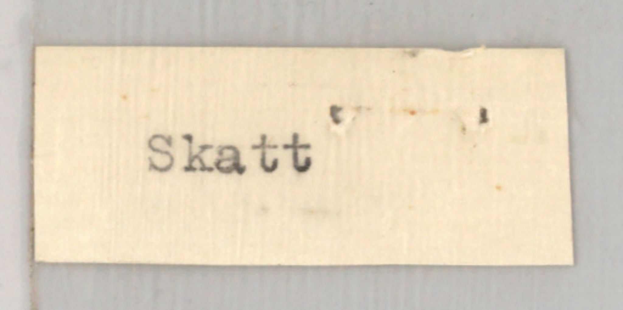 Møre og Romsdal vegkontor - Ålesund trafikkstasjon, AV/SAT-A-4099/F/Fe/L0040: Registreringskort for kjøretøy T 13531 - T 13709, 1927-1998, p. 98