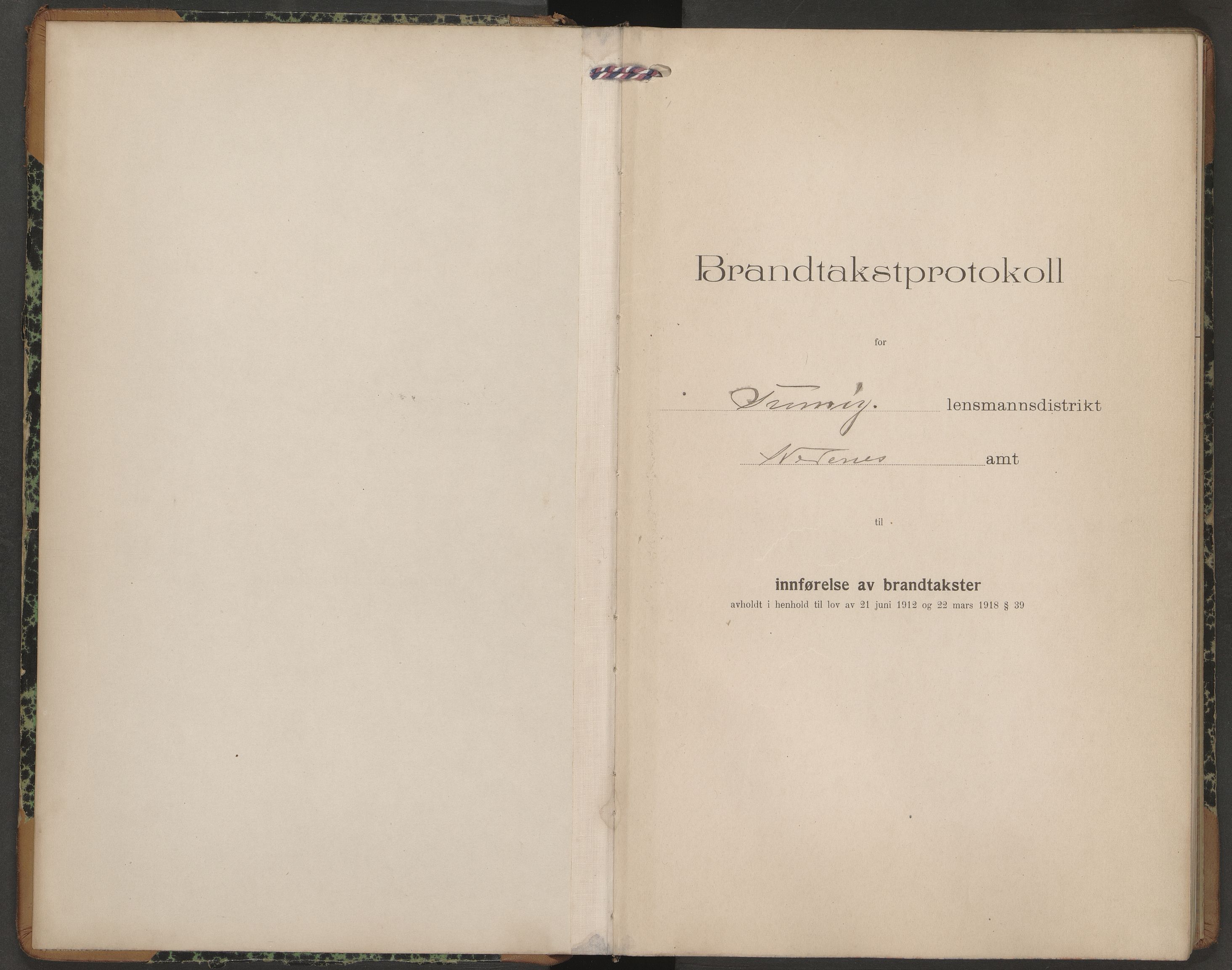 Norges Brannkasse Tromøy, AV/SAK-2241-0049/F/Fa/L0009: Branntakstprotokoll nr. 5 med gårdsnavnregister, 1920-1935