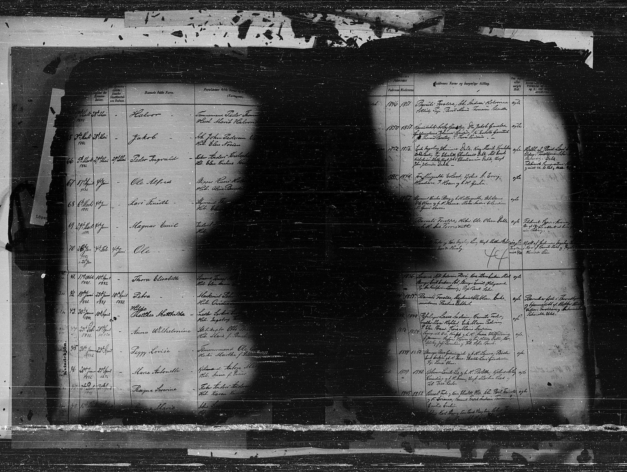 Ministerialprotokoller, klokkerbøker og fødselsregistre - Møre og Romsdal, AV/SAT-A-1454/572/L0850: Parish register (official) no. 572A13, 1880-1888, p. 44