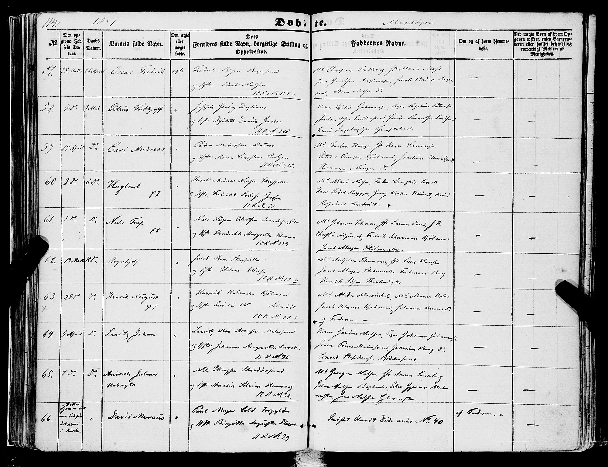 Domkirken sokneprestembete, SAB/A-74801/H/Haa/L0020: Parish register (official) no. B 3, 1851-1859, p. 114