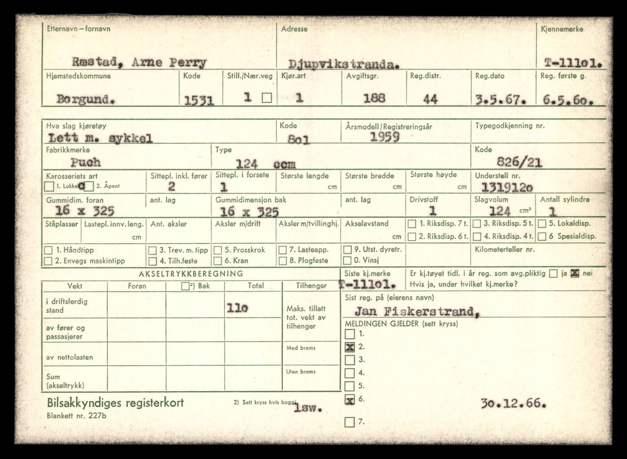 Møre og Romsdal vegkontor - Ålesund trafikkstasjon, AV/SAT-A-4099/F/Fe/L0026: Registreringskort for kjøretøy T 11046 - T 11160, 1927-1998, p. 1621