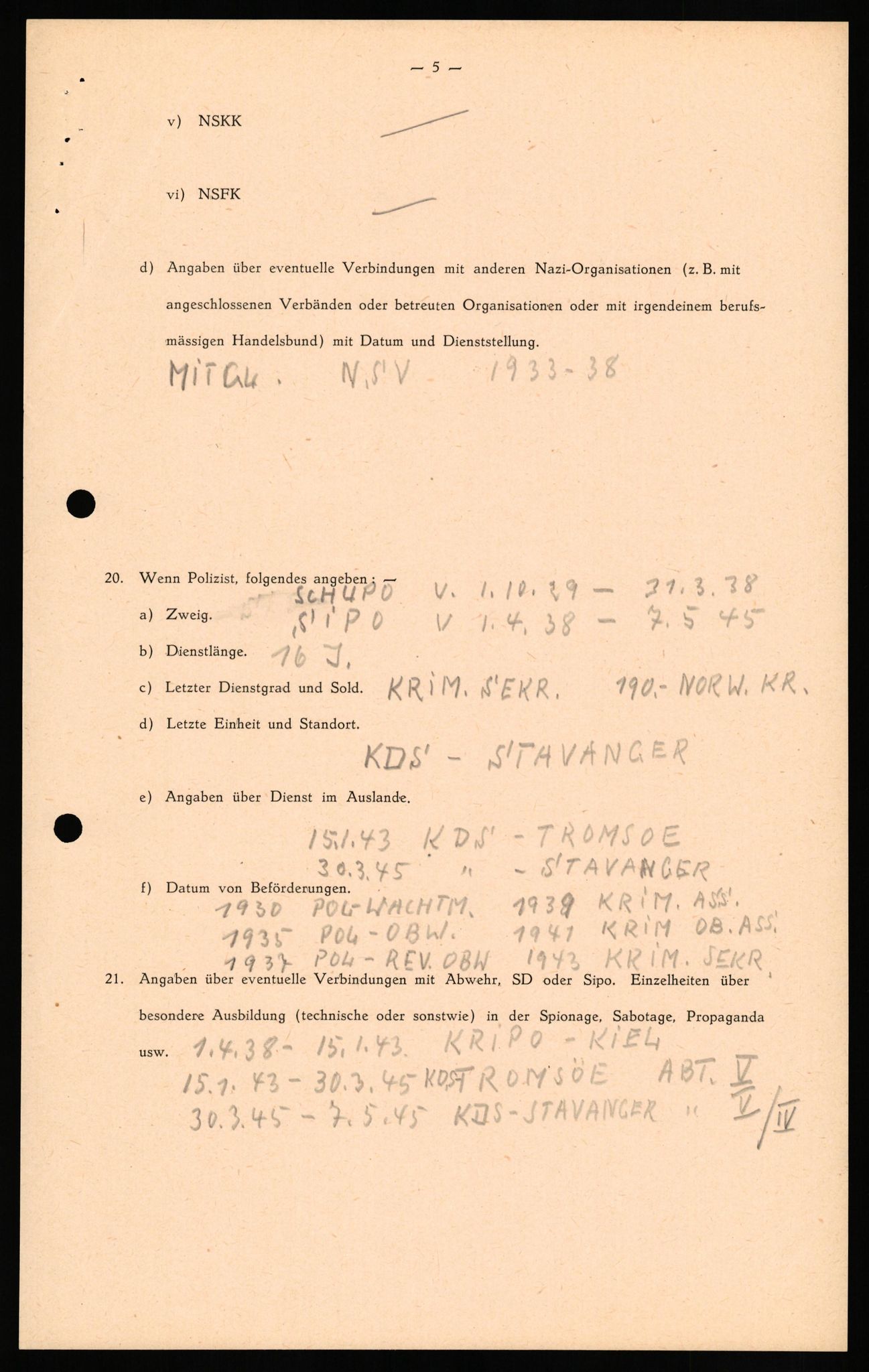 Forsvaret, Forsvarets overkommando II, AV/RA-RAFA-3915/D/Db/L0028: CI Questionaires. Tyske okkupasjonsstyrker i Norge. Tyskere., 1945-1946, p. 153