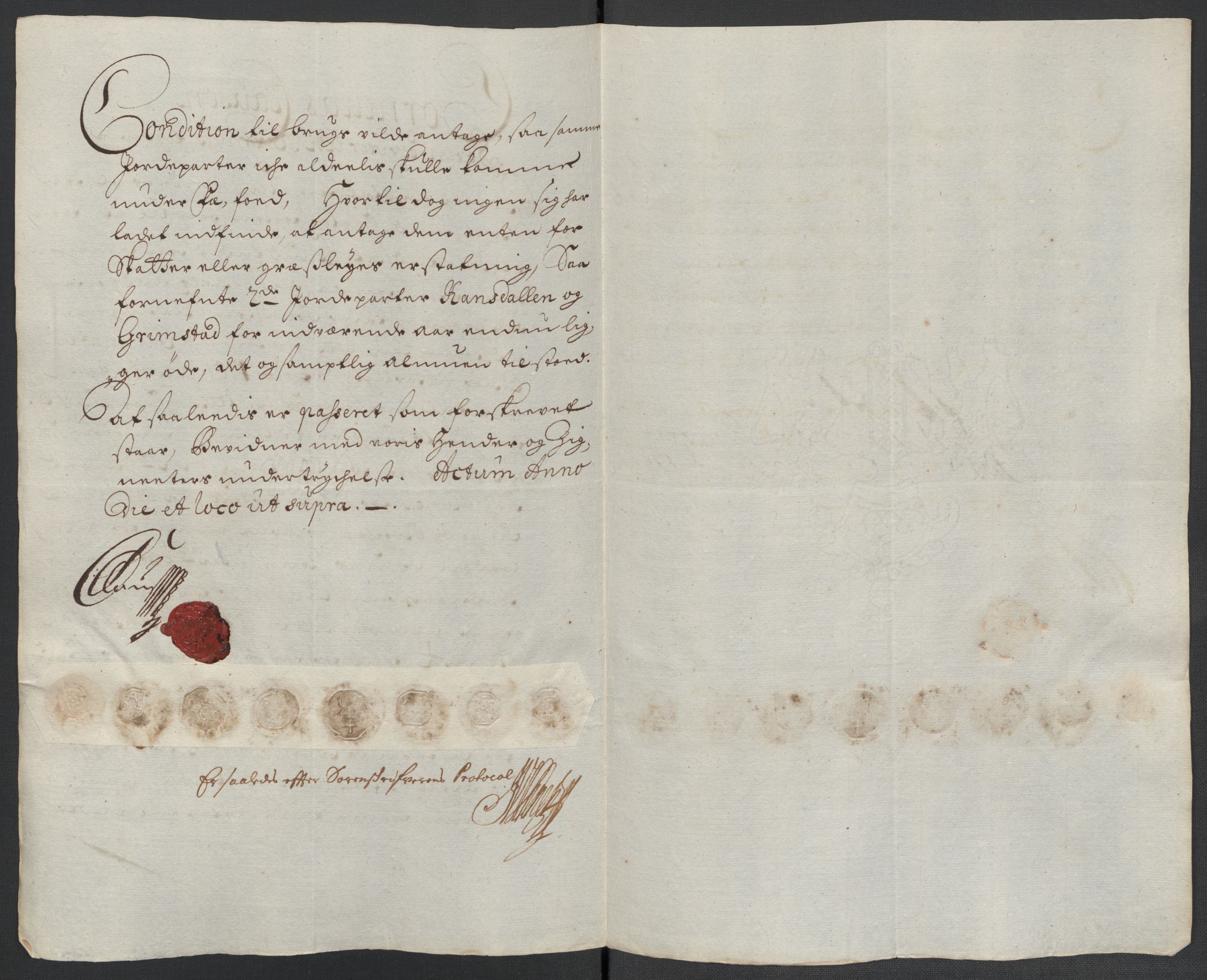 Rentekammeret inntil 1814, Reviderte regnskaper, Fogderegnskap, AV/RA-EA-4092/R56/L3739: Fogderegnskap Nordmøre, 1700-1702, p. 293