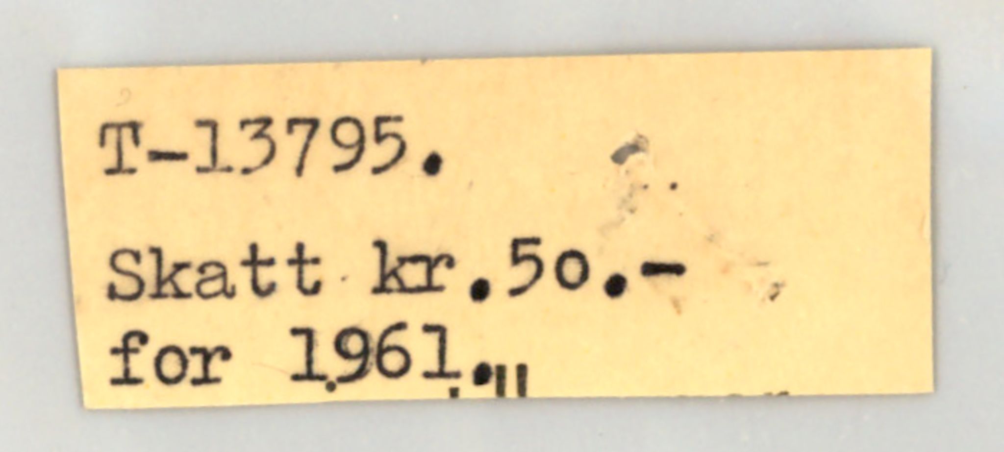 Møre og Romsdal vegkontor - Ålesund trafikkstasjon, AV/SAT-A-4099/F/Fe/L0041: Registreringskort for kjøretøy T 13710 - T 13905, 1927-1998, p. 1477