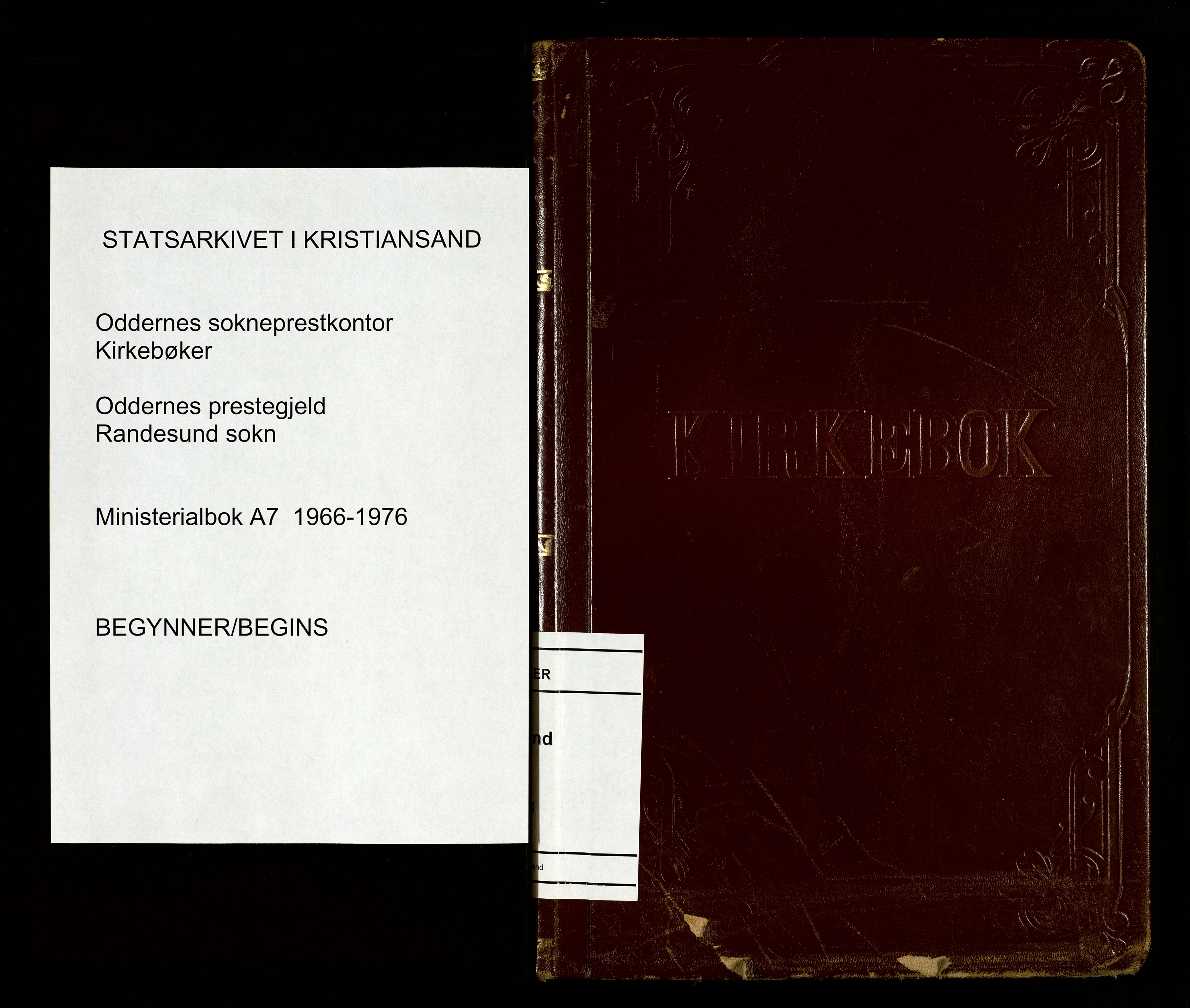 Oddernes sokneprestkontor, SAK/1111-0033/F/Fa/Fab/L0007: Parish register (official) no. A 7, 1966-1976