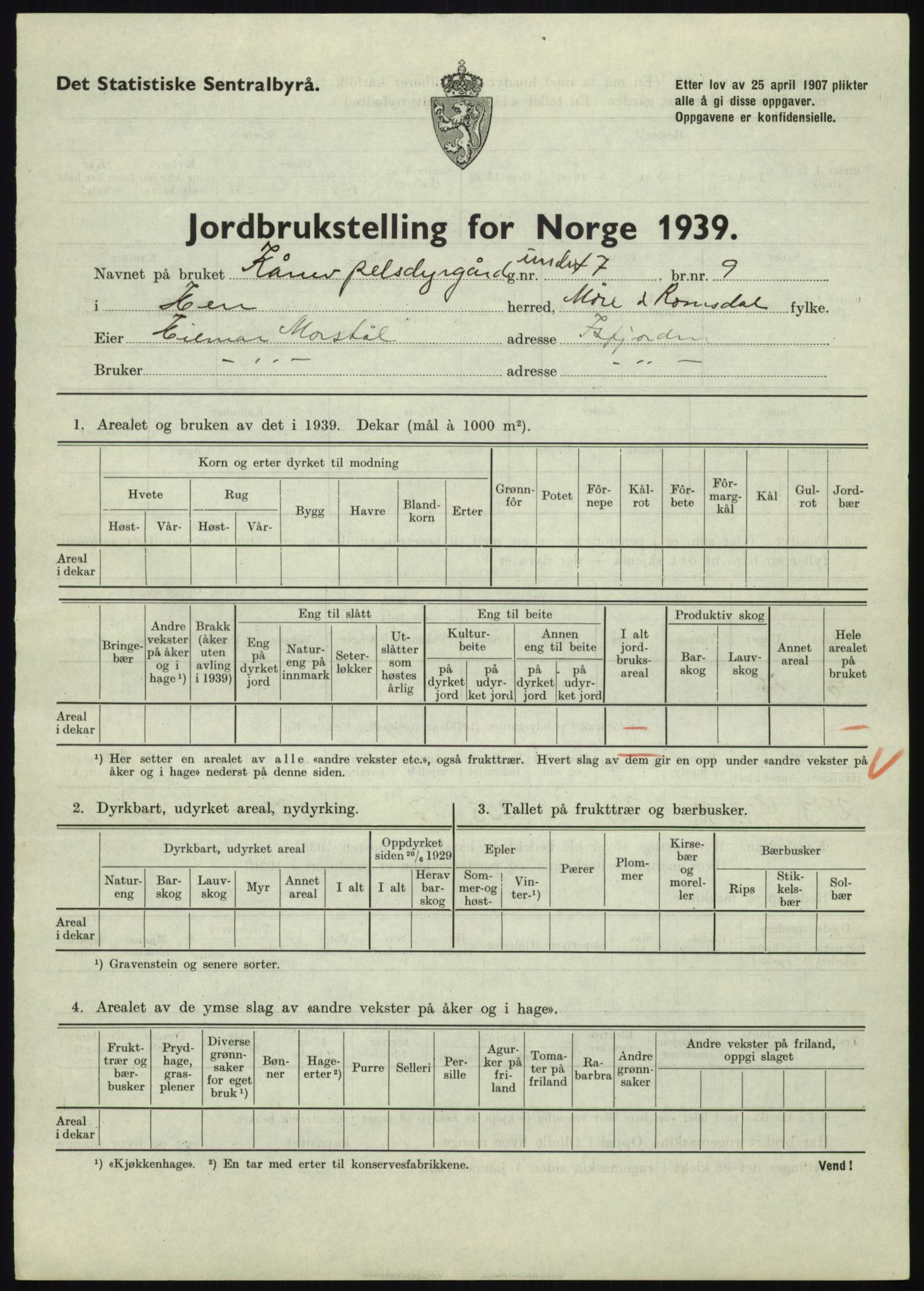 Statistisk sentralbyrå, Næringsøkonomiske emner, Jordbruk, skogbruk, jakt, fiske og fangst, AV/RA-S-2234/G/Gb/L0251: Møre og Romsdal: Voll, Eid, Grytten og Hen, 1939, p. 925