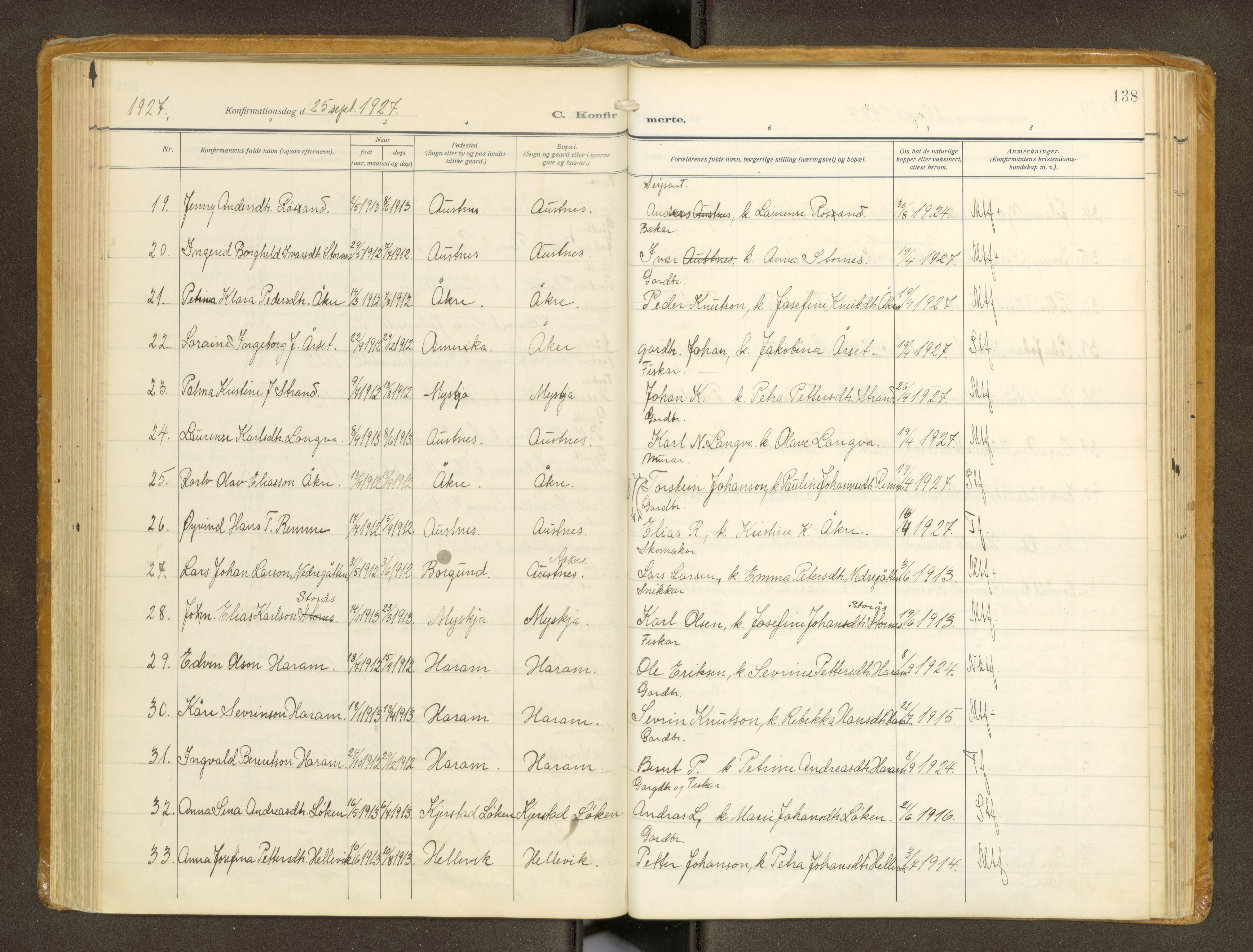 Ministerialprotokoller, klokkerbøker og fødselsregistre - Møre og Romsdal, AV/SAT-A-1454/536/L0518: Parish register (official) no. 536A--, 1914-1931, p. 138