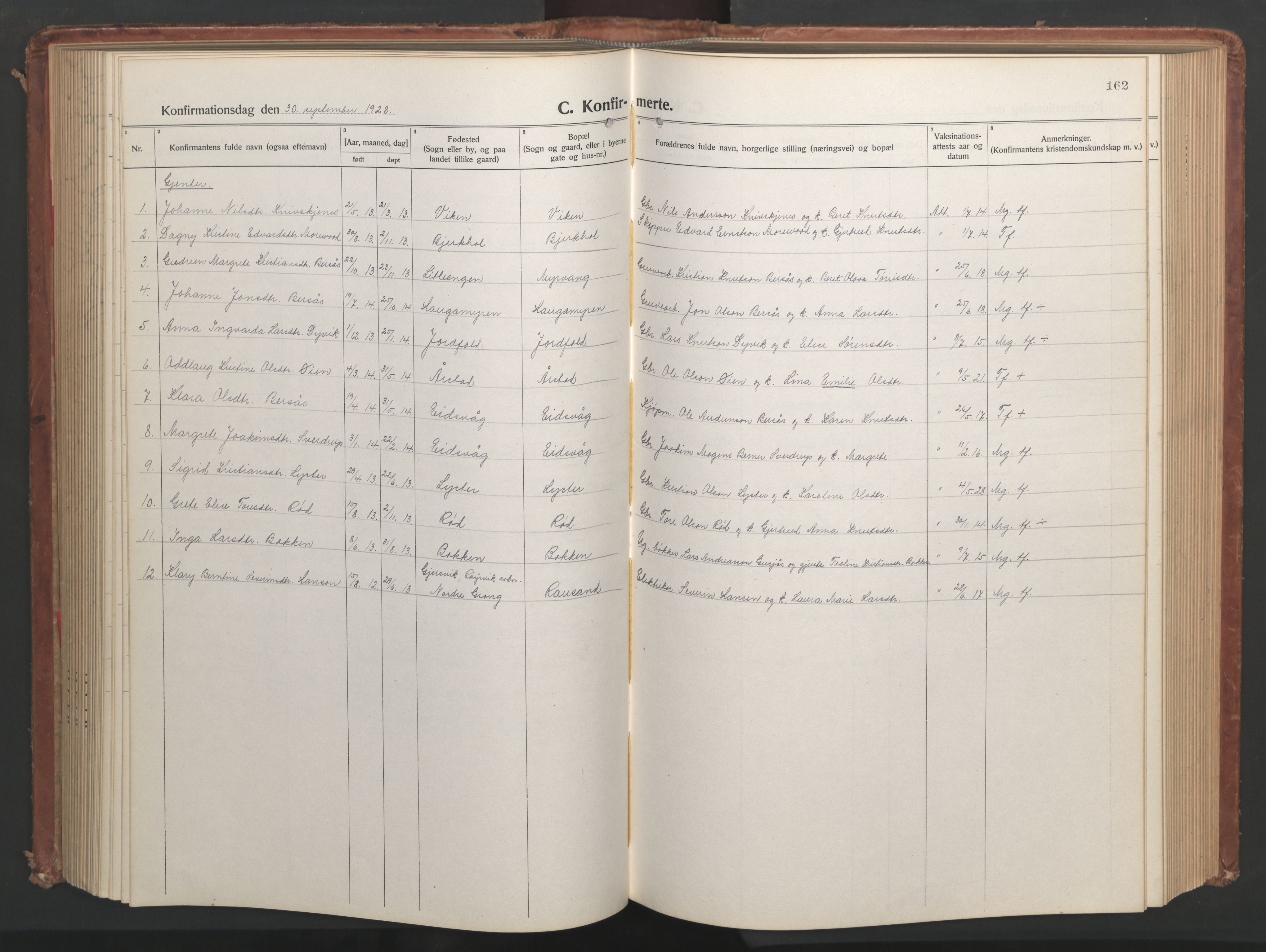 Ministerialprotokoller, klokkerbøker og fødselsregistre - Møre og Romsdal, AV/SAT-A-1454/551/L0633: Parish register (copy) no. 551C05, 1921-1961, p. 162