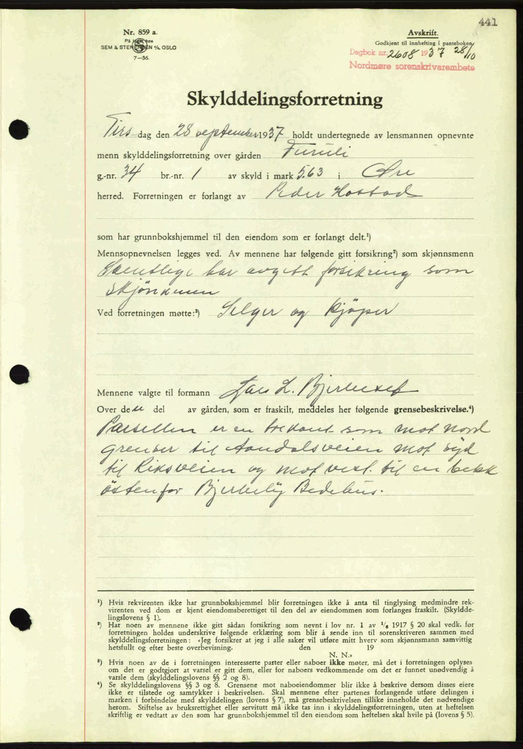 Nordmøre sorenskriveri, SAT/A-4132/1/2/2Ca: Mortgage book no. A82, 1937-1938, Diary no: : 2608/1937