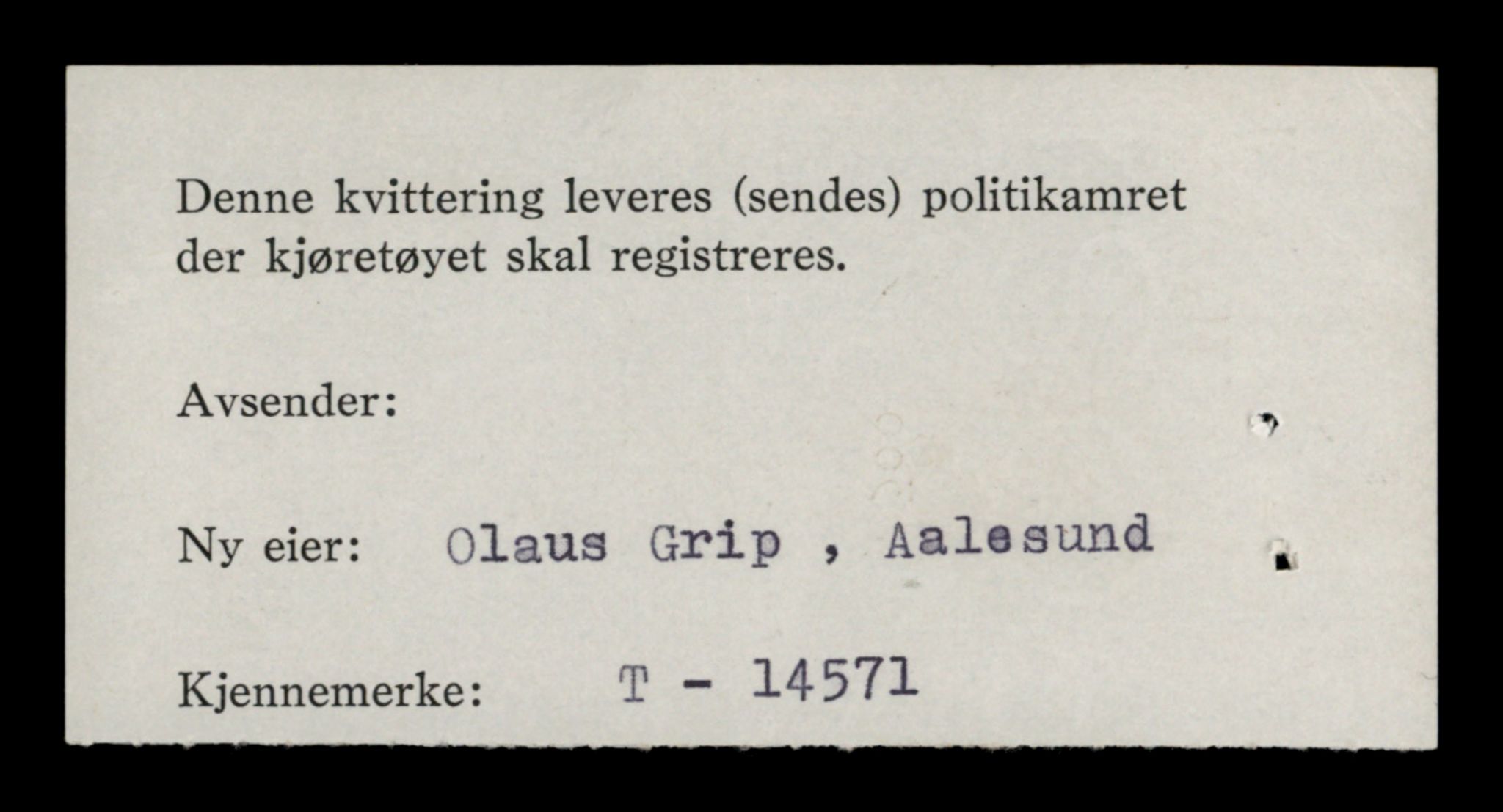 Møre og Romsdal vegkontor - Ålesund trafikkstasjon, AV/SAT-A-4099/F/Fe/L0046: Registreringskort for kjøretøy T 14445 - T 14579, 1927-1998