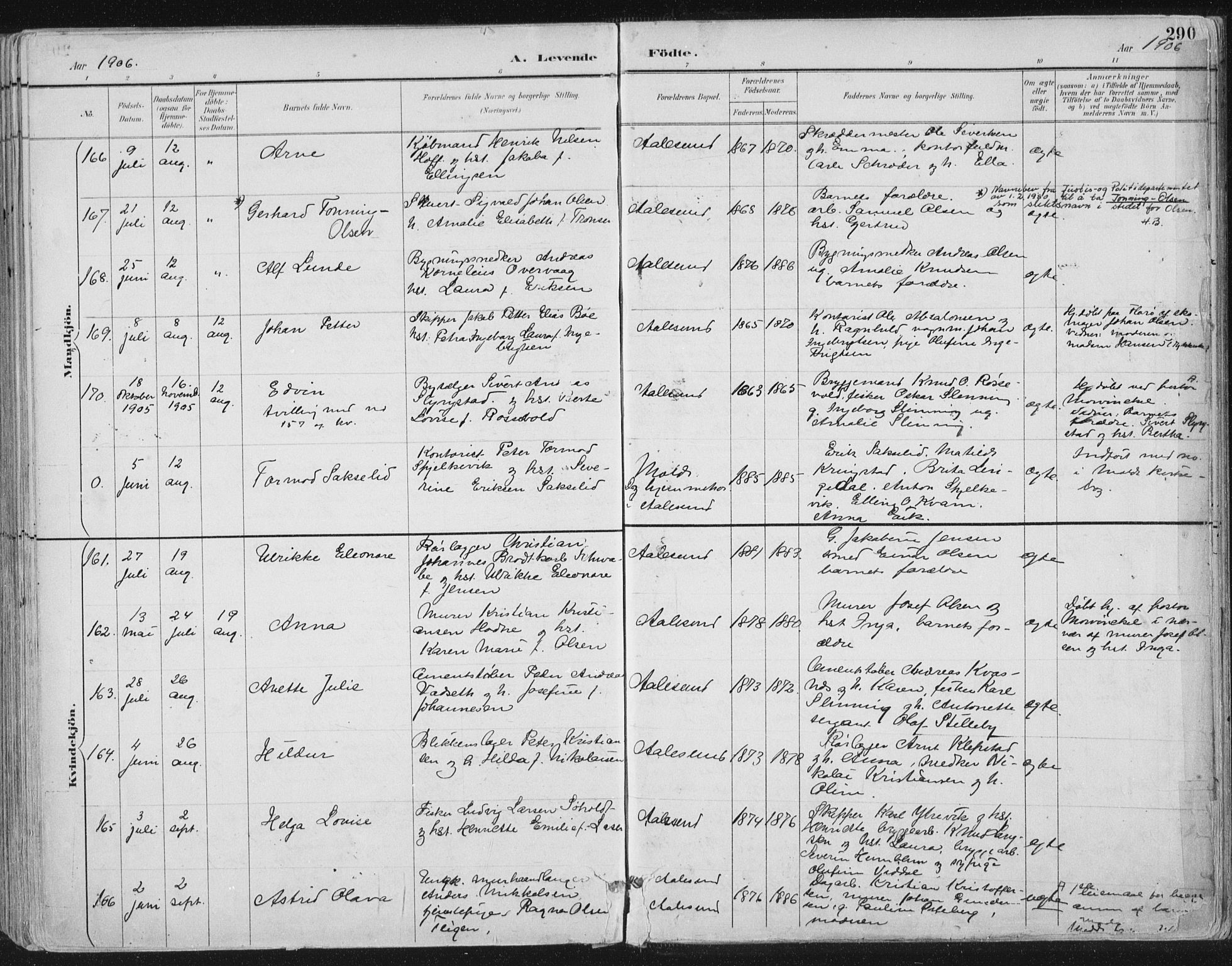 Ministerialprotokoller, klokkerbøker og fødselsregistre - Møre og Romsdal, AV/SAT-A-1454/529/L0456: Parish register (official) no. 529A06, 1894-1906, p. 290