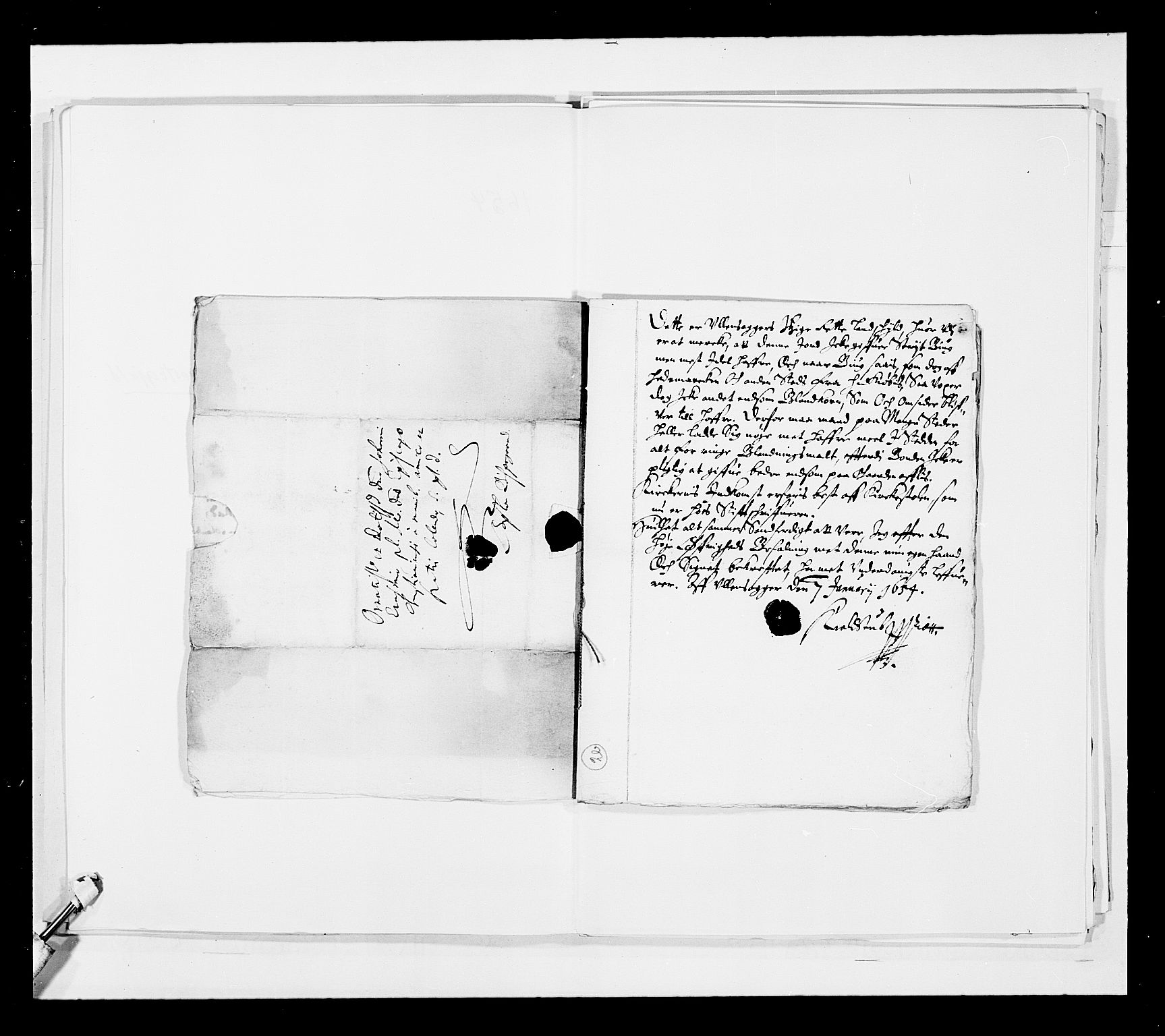 Stattholderembetet 1572-1771, AV/RA-EA-2870/Ek/L0030/0001: Jordebøker 1633-1658: / Kirke- og prestebolsgods i Akershus len, 1654, p. 142