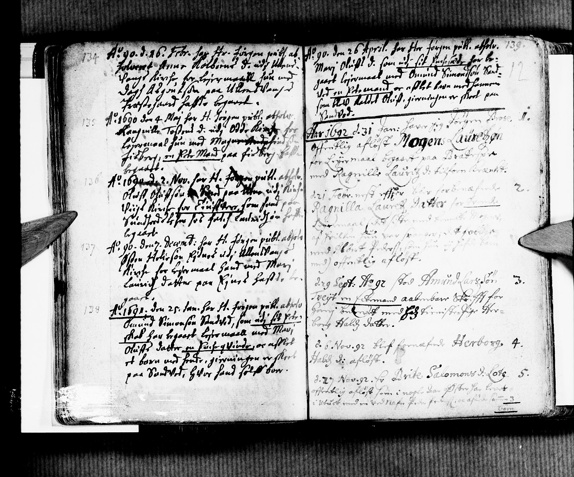 Ullensvang sokneprestembete, AV/SAB-A-78701/H/Haa: Parish register (official) no. A 2, 1669-1732, p. 12