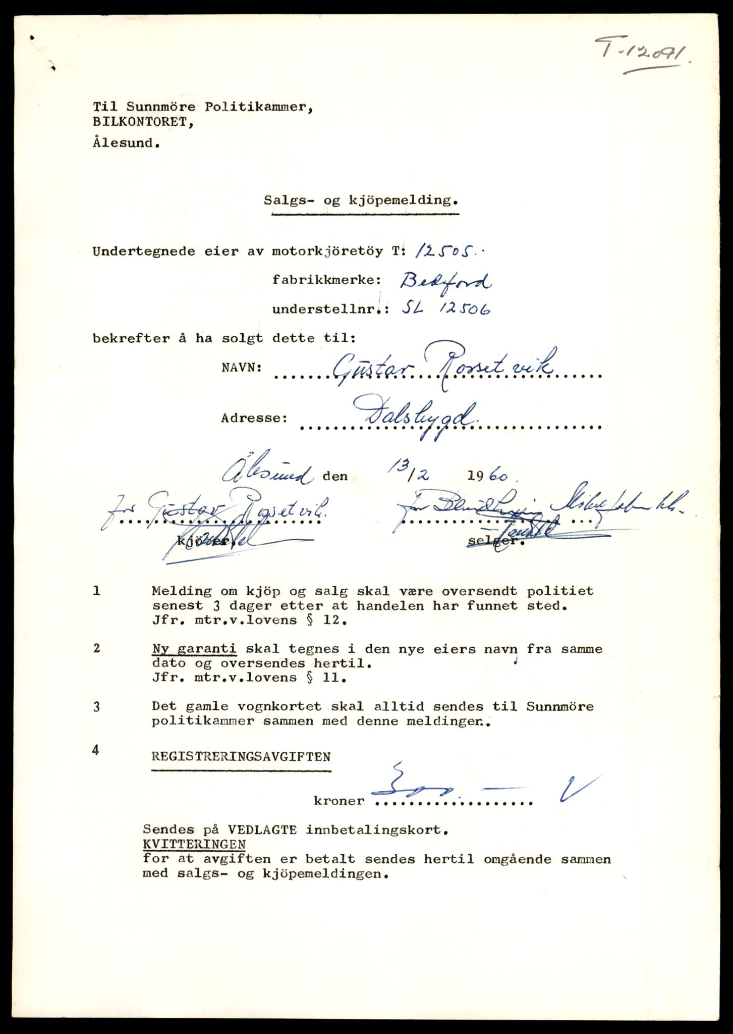 Møre og Romsdal vegkontor - Ålesund trafikkstasjon, AV/SAT-A-4099/F/Fe/L0032: Registreringskort for kjøretøy T 11997 - T 12149, 1927-1998, p. 2433