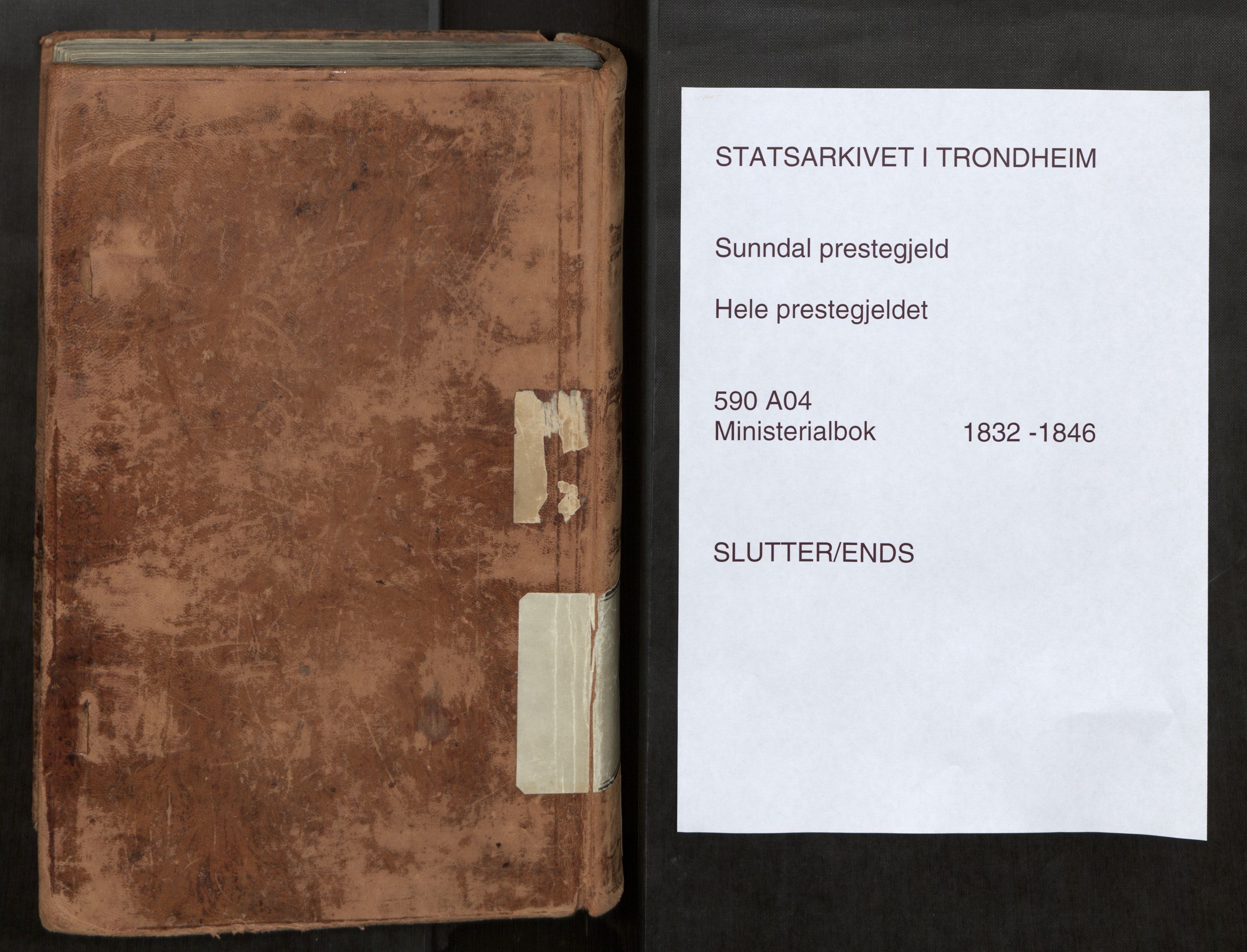 Ministerialprotokoller, klokkerbøker og fødselsregistre - Møre og Romsdal, AV/SAT-A-1454/590/L1012: Parish register (official) no. 590A04, 1832-1846